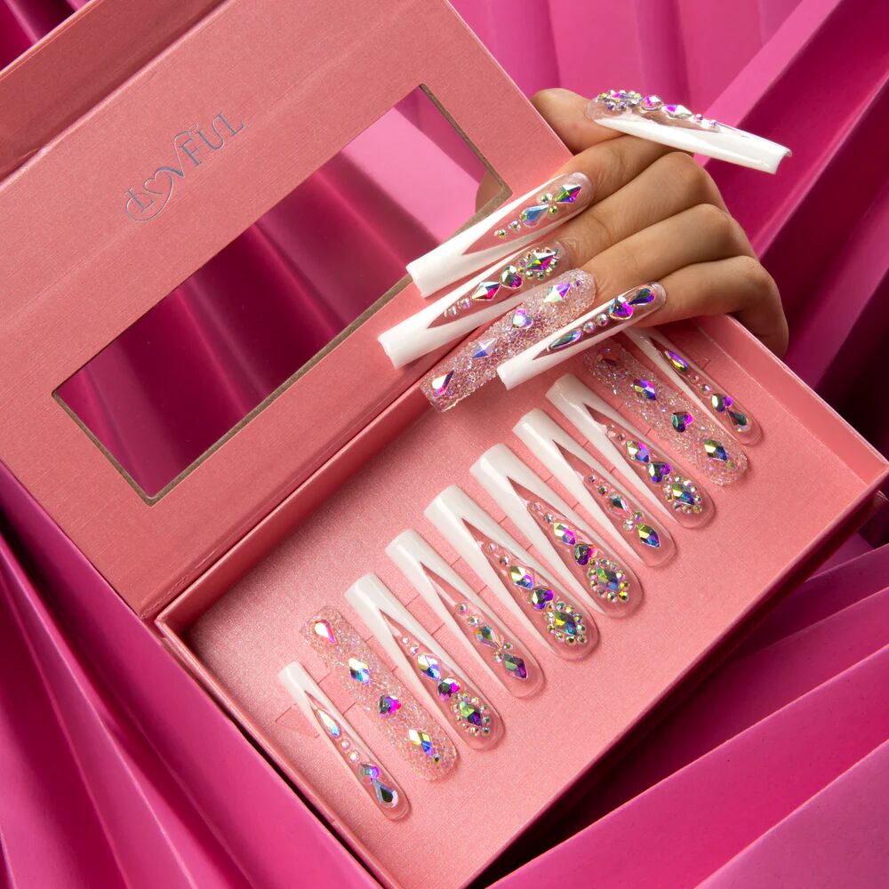 lovful AURORA LIGHT - SQUARE press-on nails