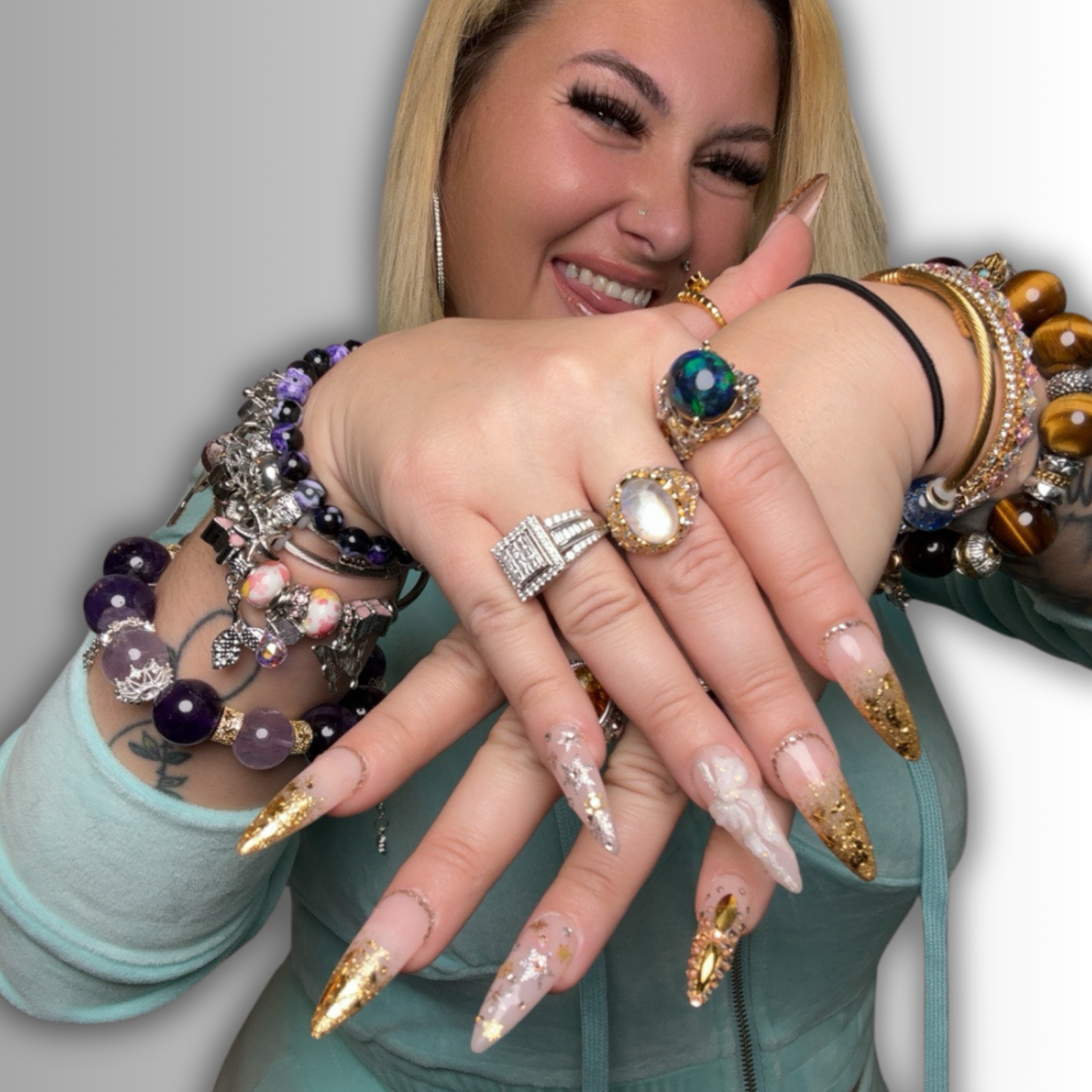 @Kymieann x Lovful Creator Collab Series Gold Flow Handmade Nails H354