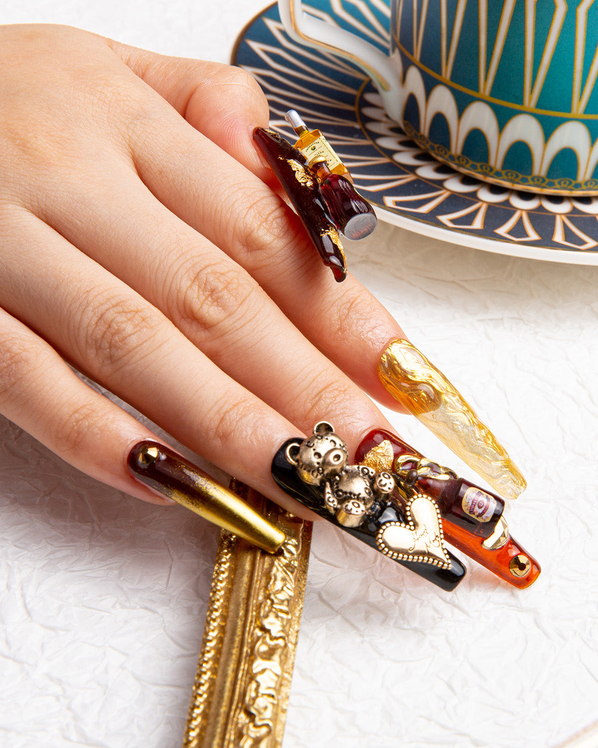 casino party junk nail