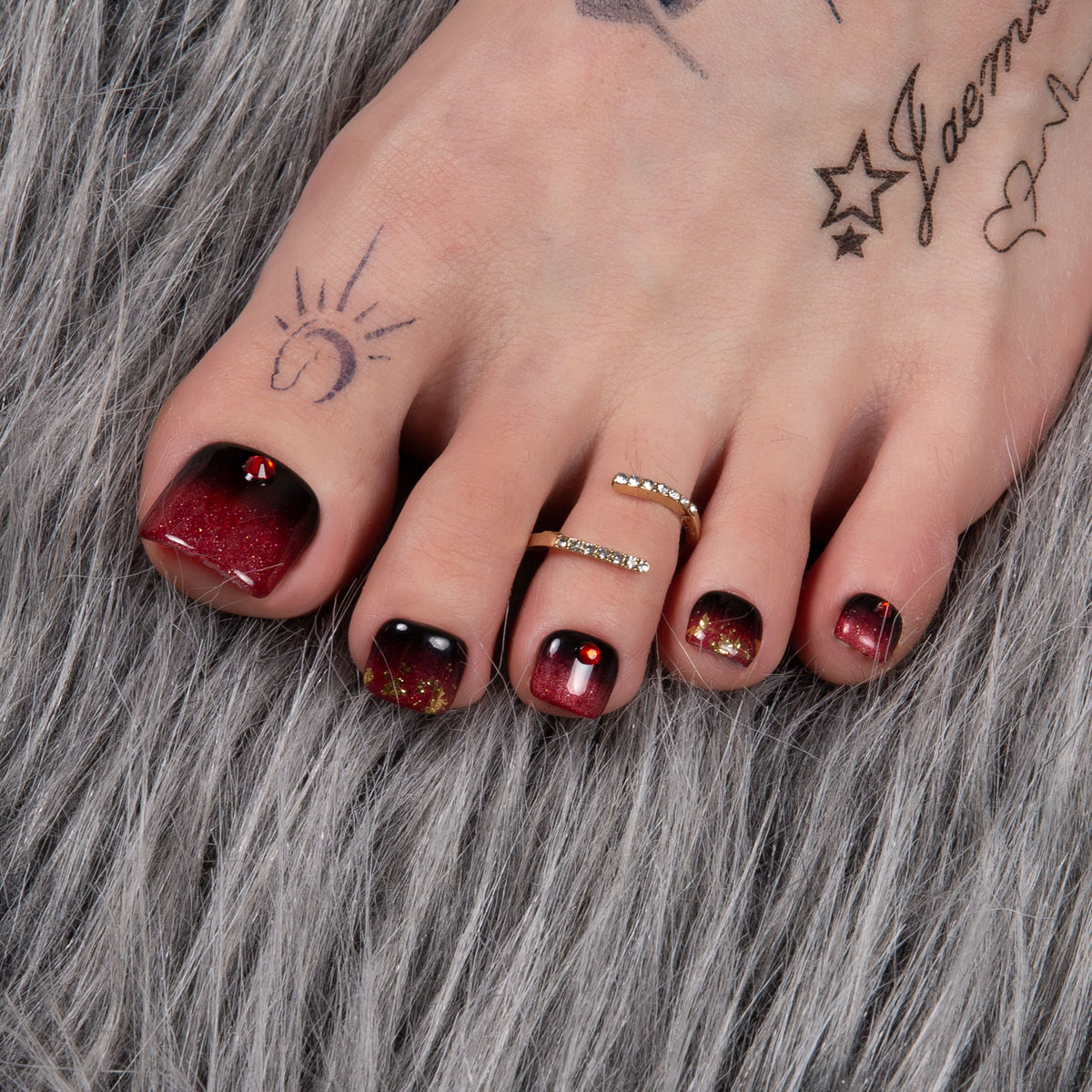 Rose Ashes Black and Red T07 Toe Nails- 20Pcs Free Size