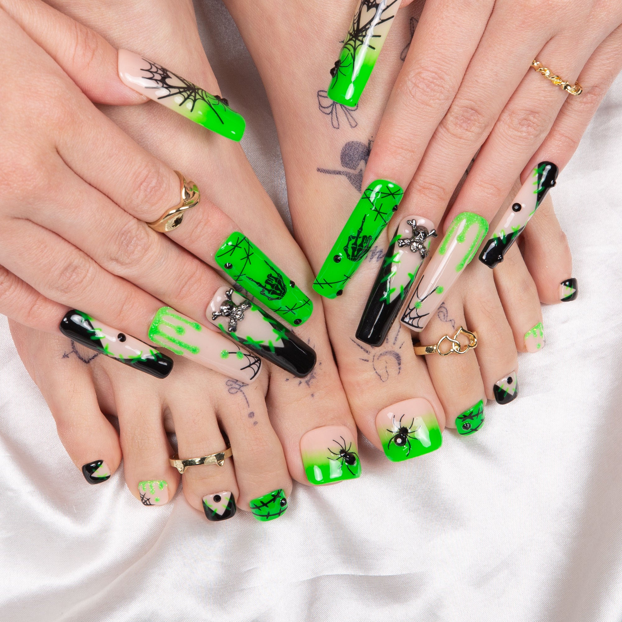 Luminous Lurker Combo Set Handmade Nails H339+T339