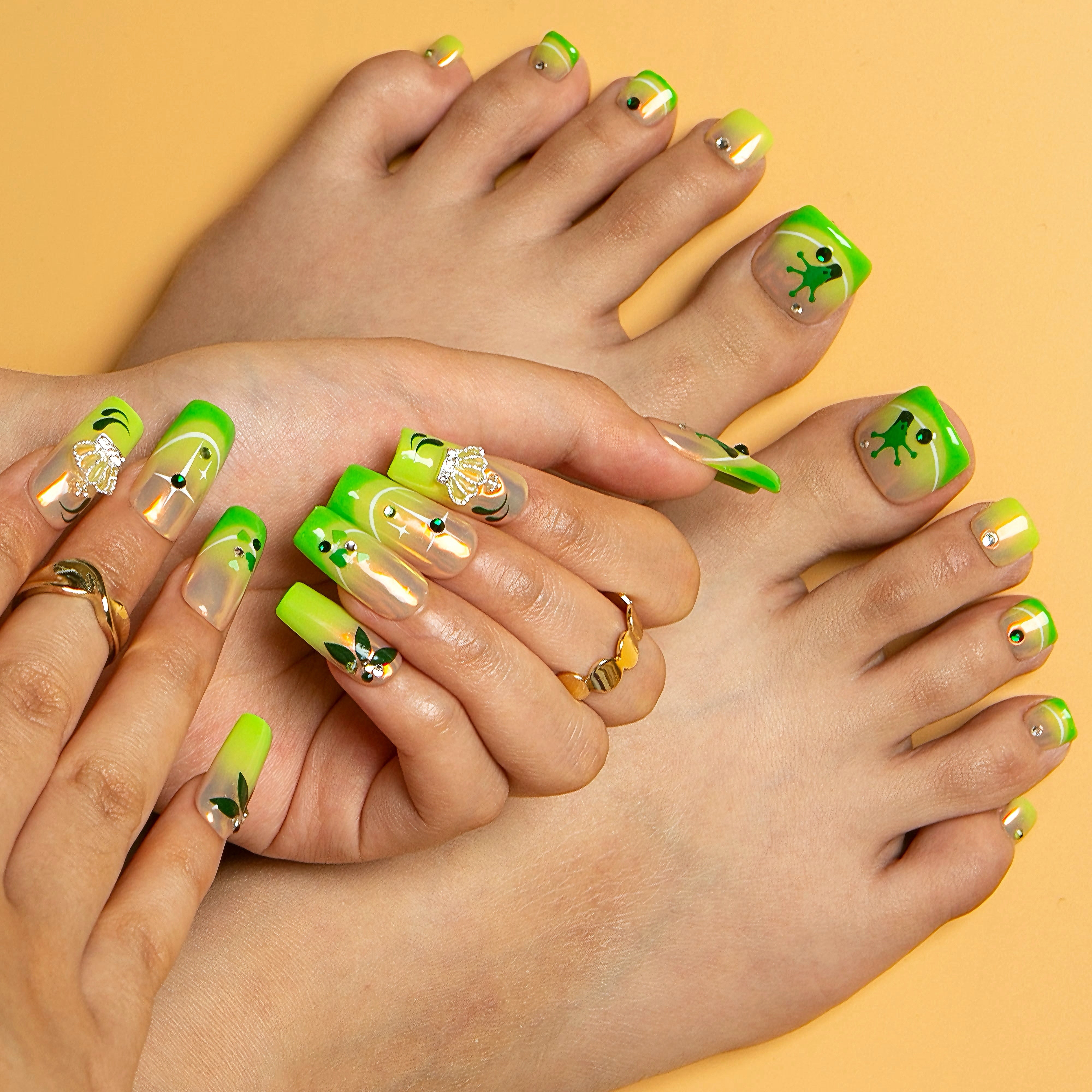 Evangeline’s glow Combo Set Handmade Nails H456+T456