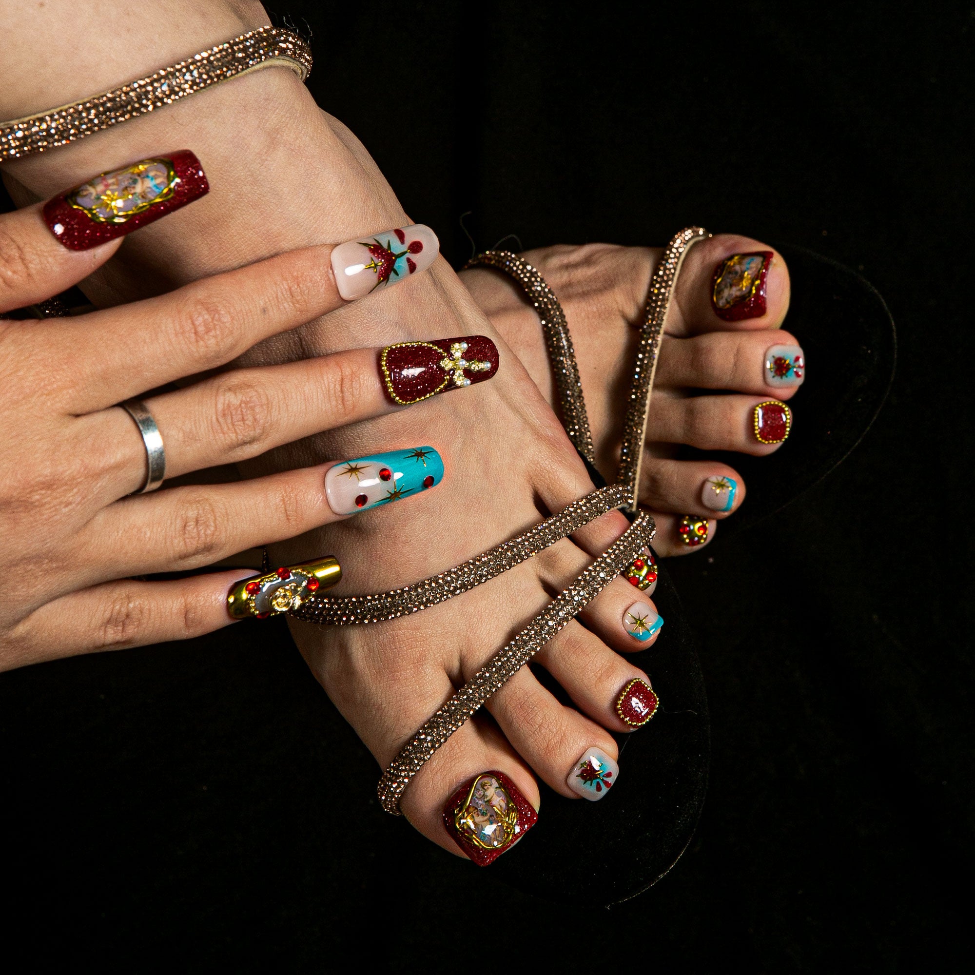 Renaissance Revival Combo Set Handmade Nails H376+T376