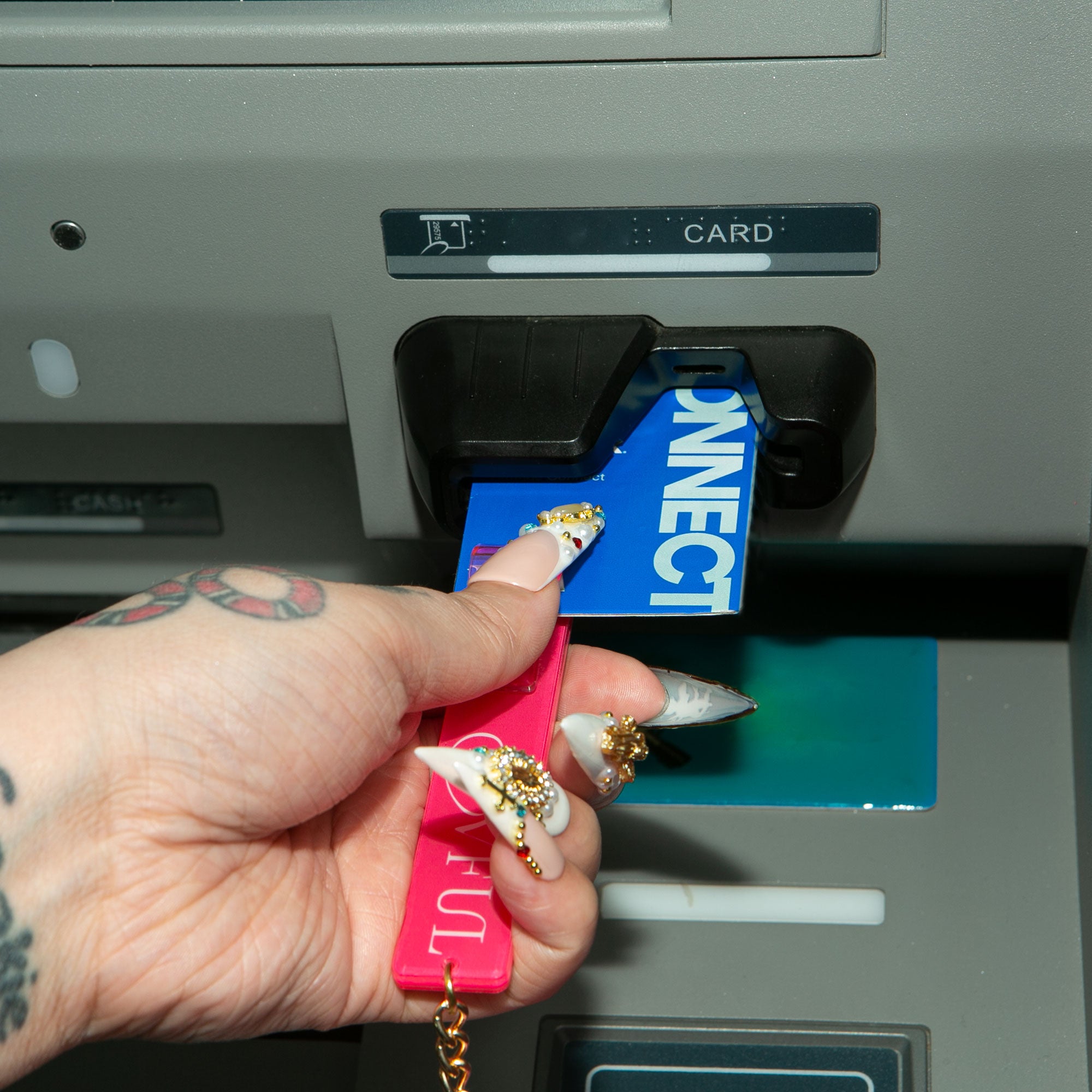 Card Puller Keychain for Long Nails