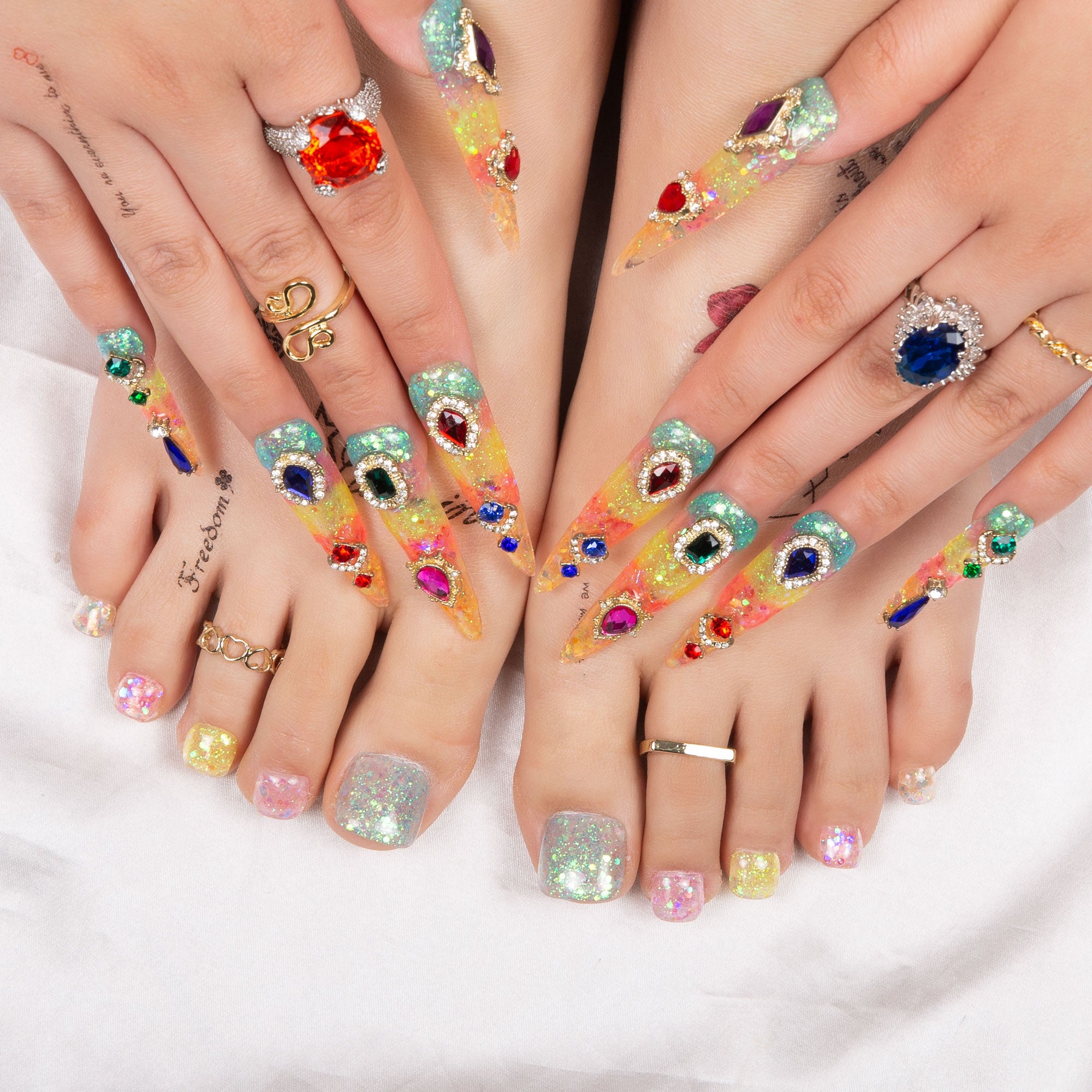 Coral Dream Rhinestone Combo Set Handmade Nails H59+T59