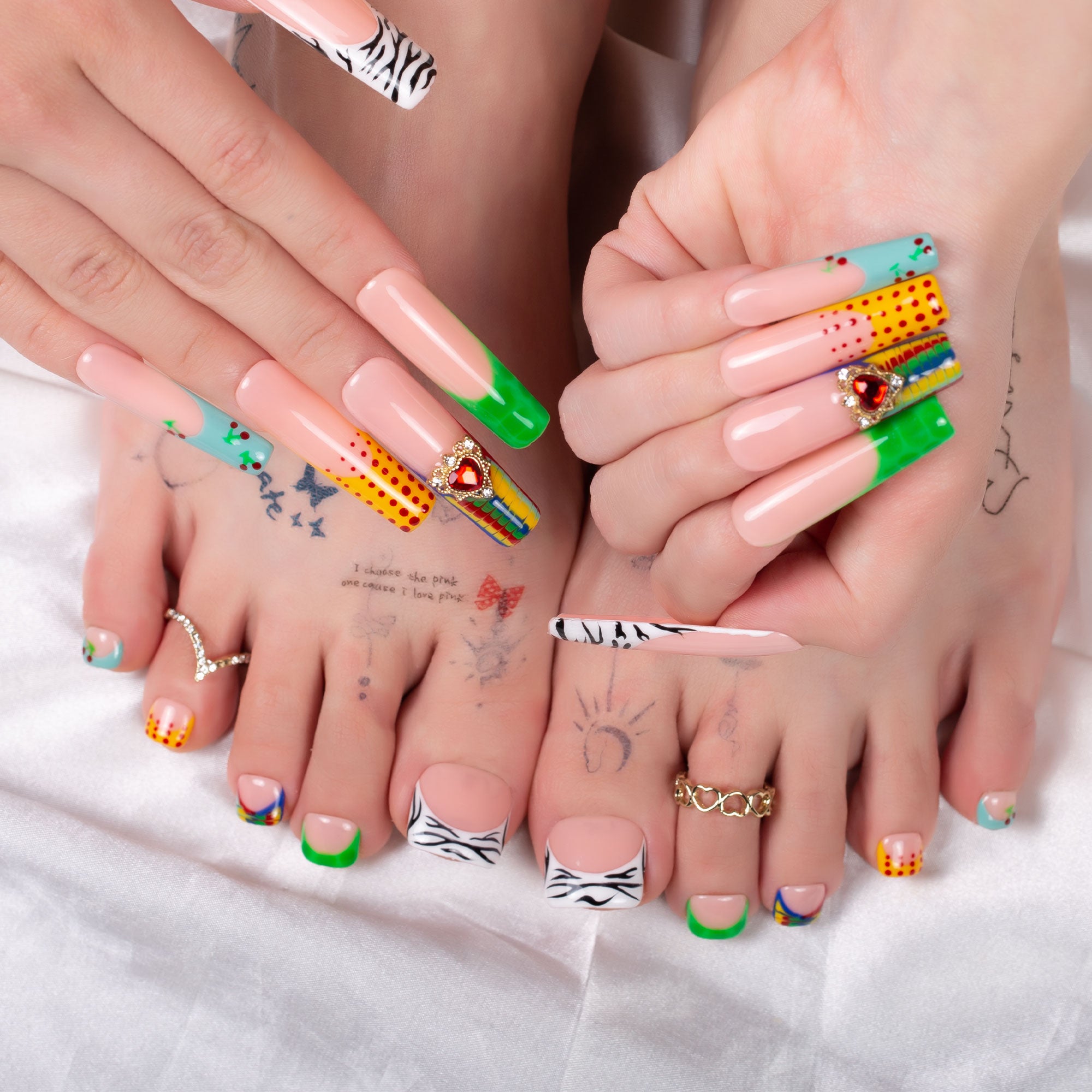 The Wonderful Meadow Combo Set Handmade Nails H224+T224