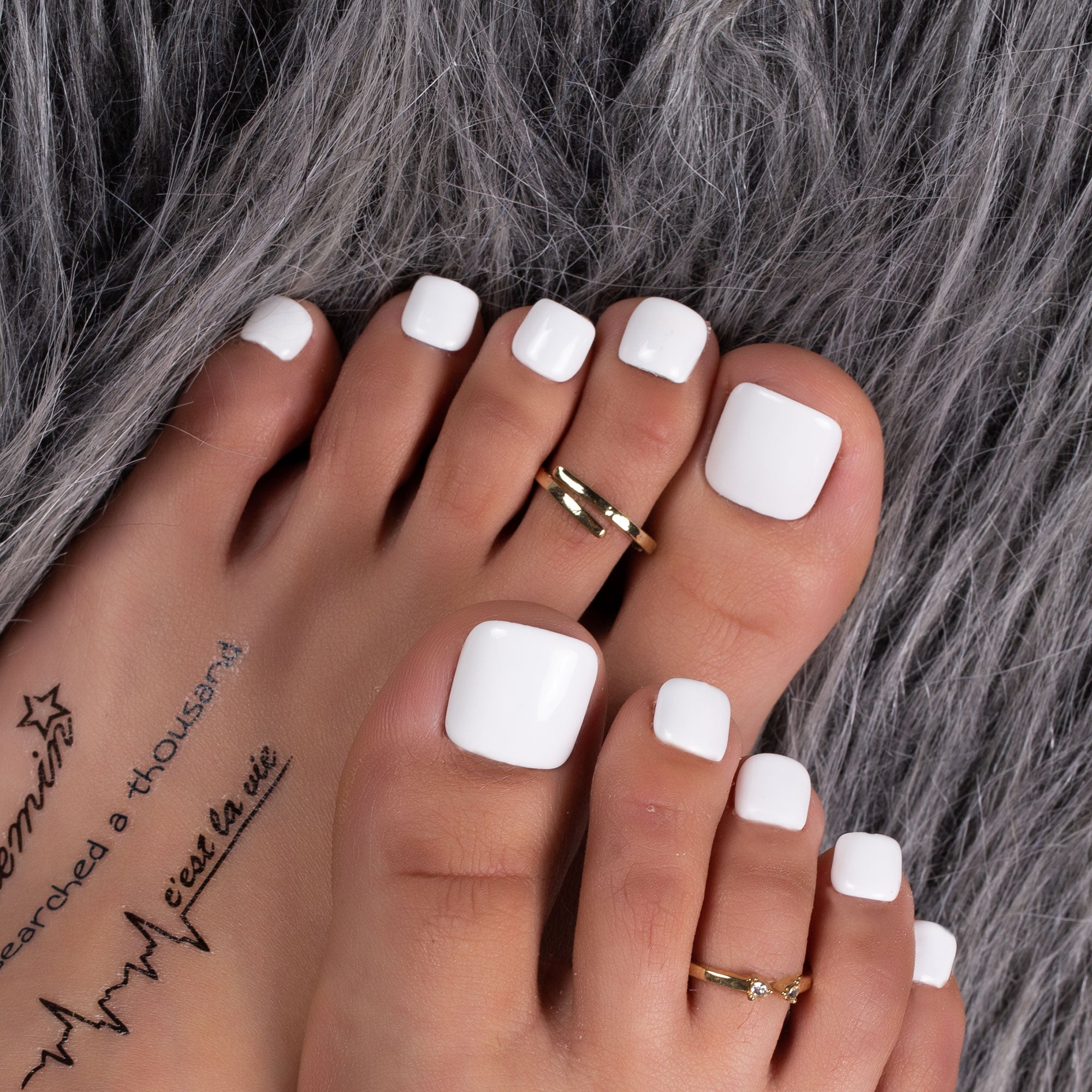 Snow White T10 Toe Nails- 20Pcs Free Size