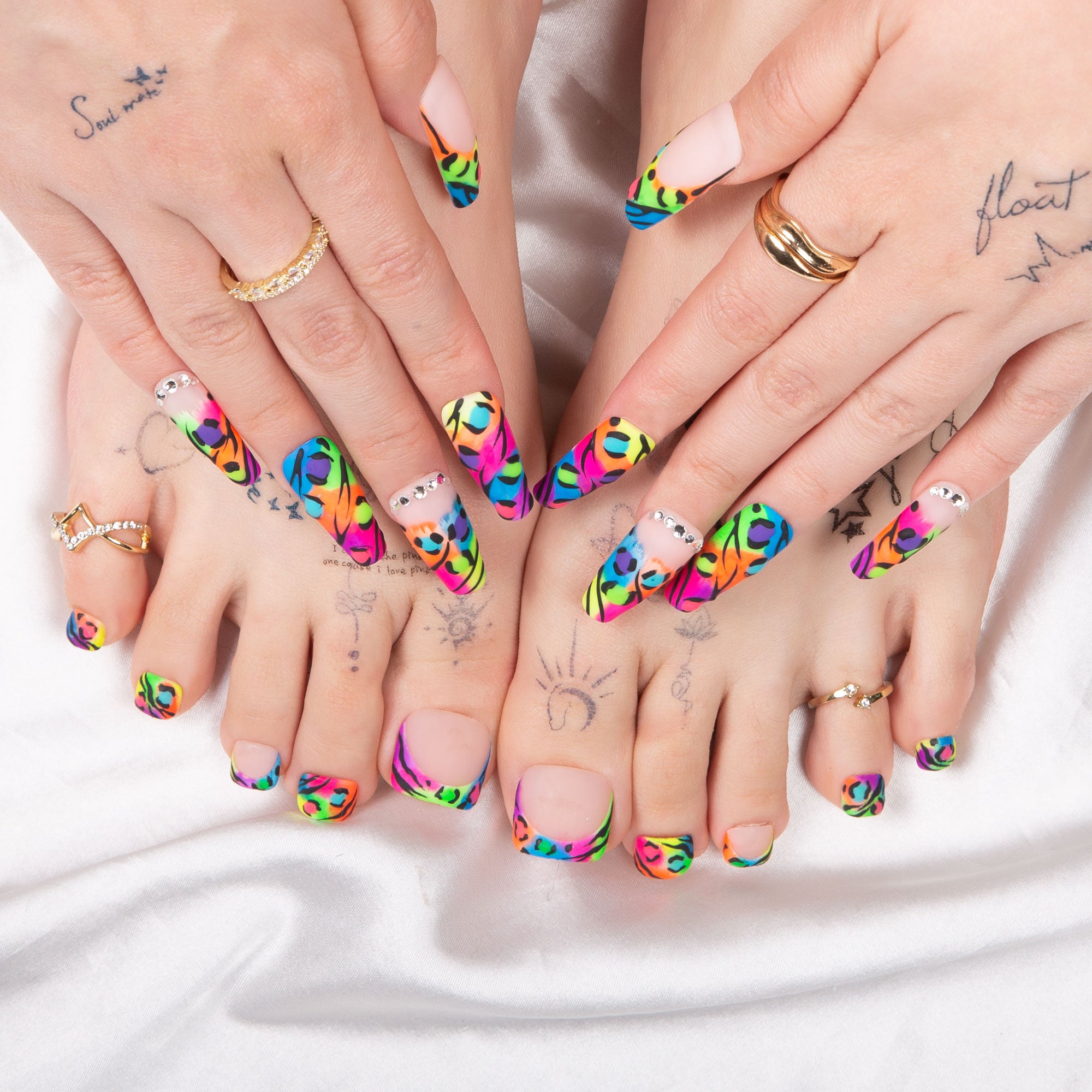 Illusion Combo Set Handmade Nails H123+T123