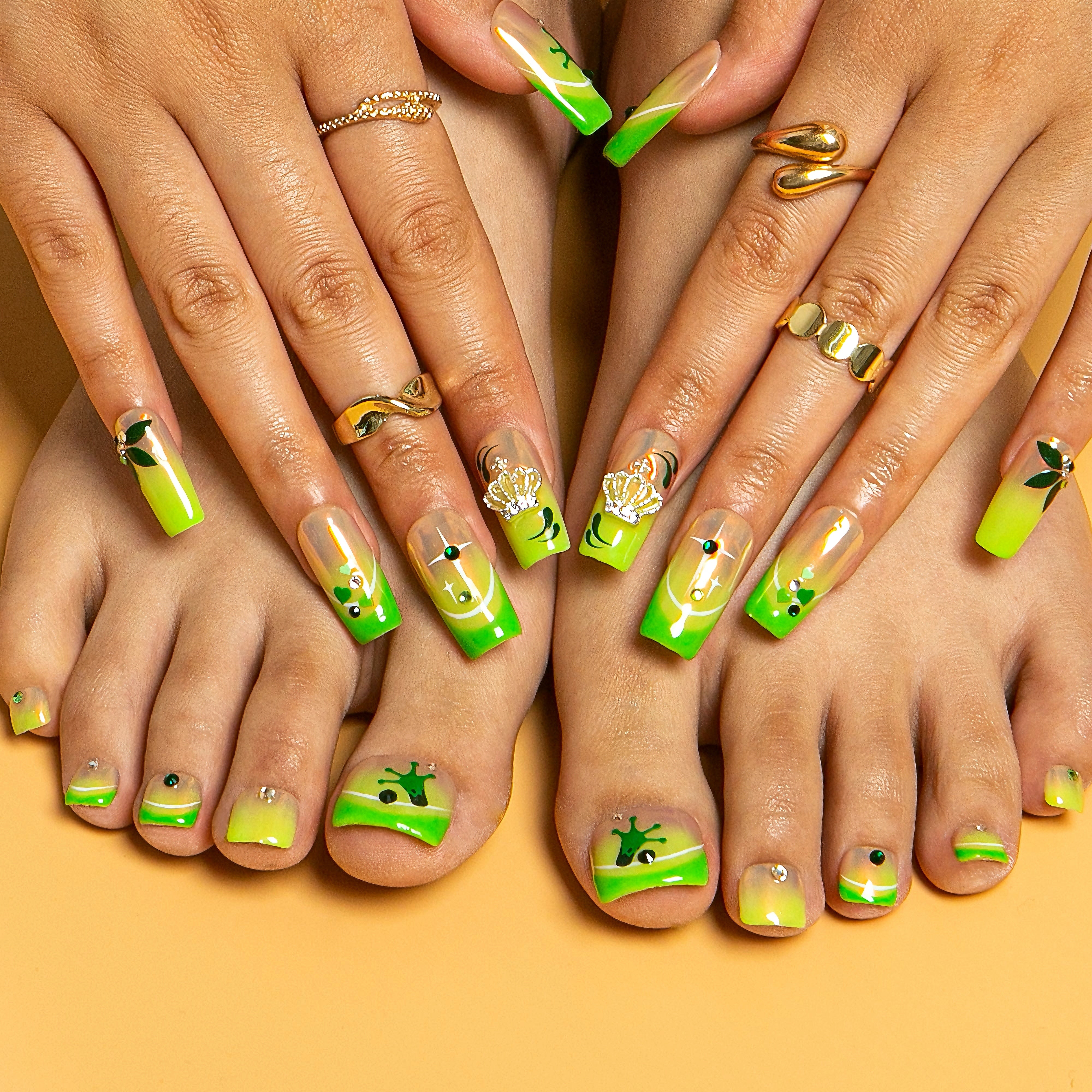 Evangeline’s glow Combo Set Handmade Nails H456+T456
