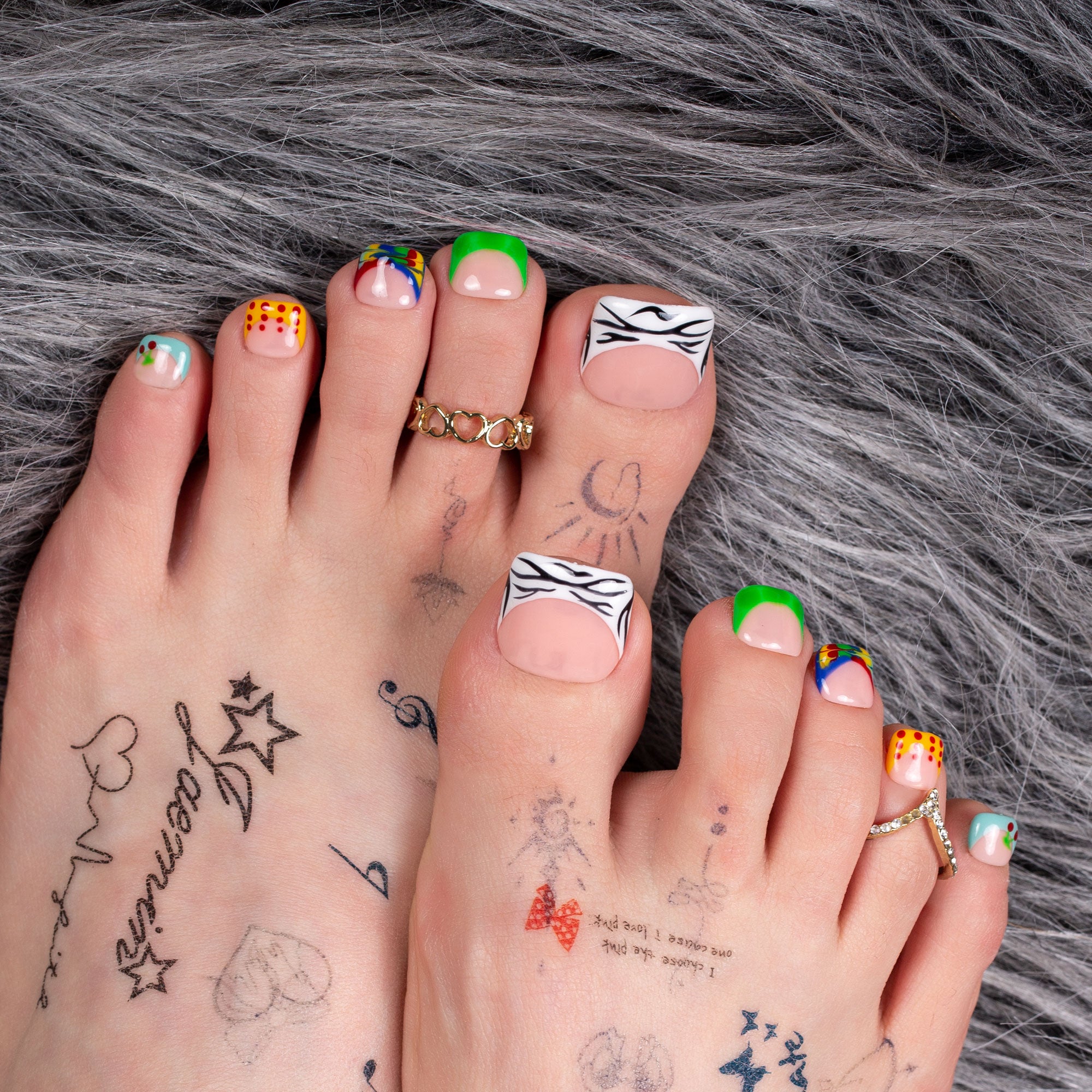 The Wonderful Meadow T224 Toe Nails- 20Pcs Free Size