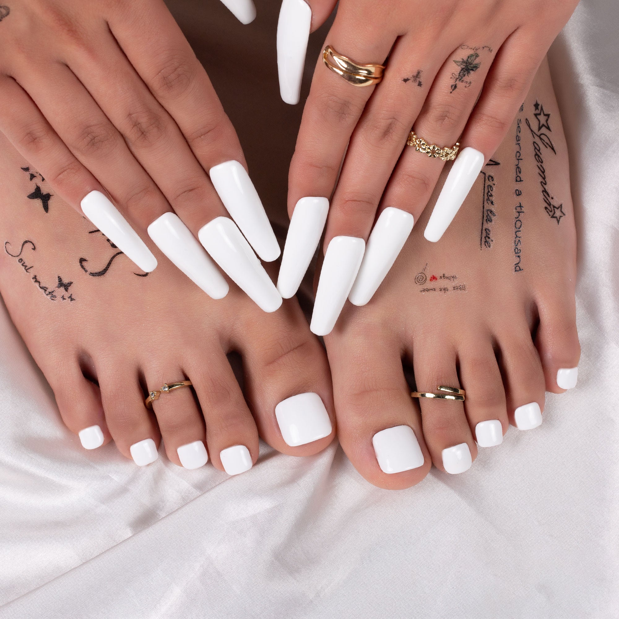 Snow White Combo Set Handmade Nails H10+T10