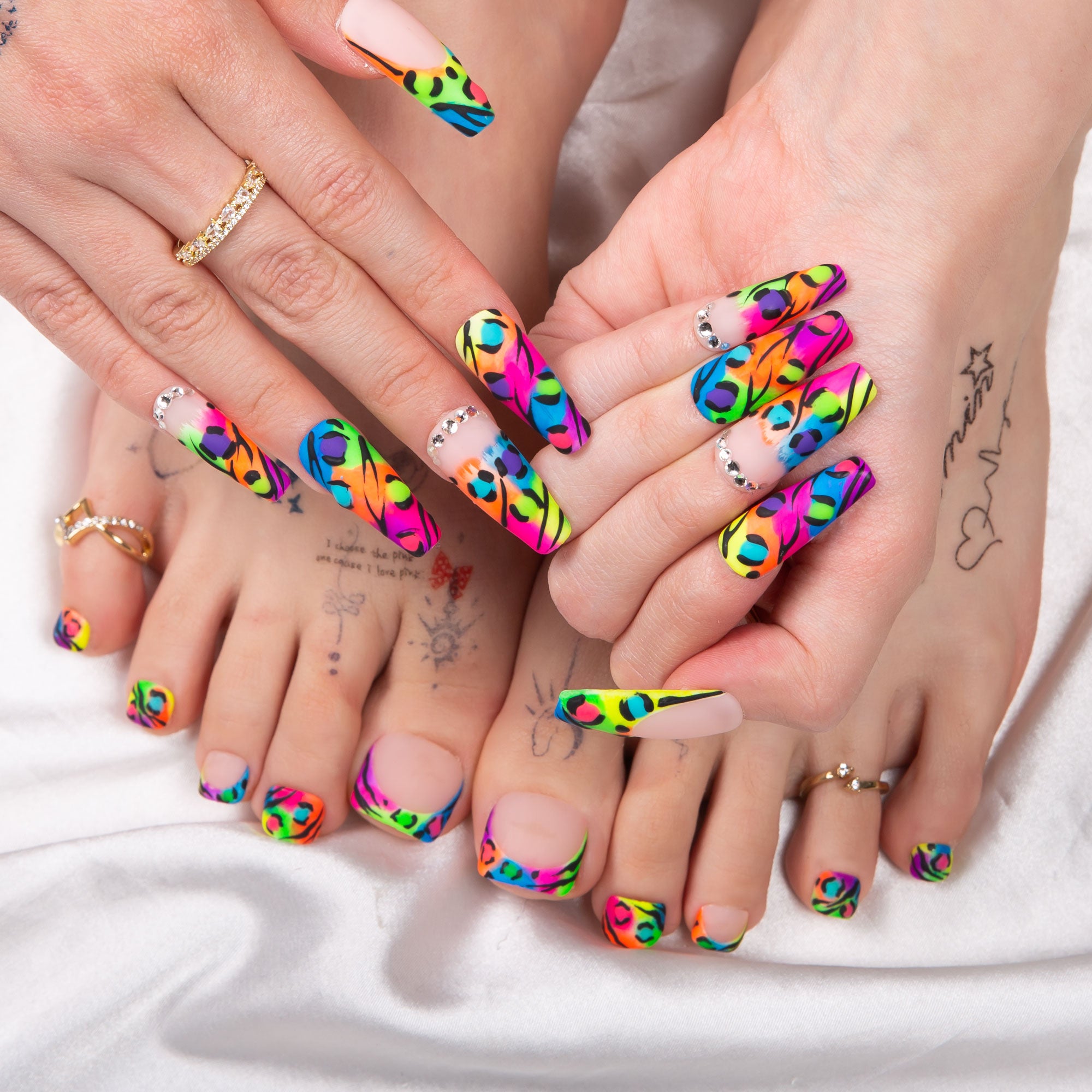 Illusion Combo Set Handmade Nails H123+T123
