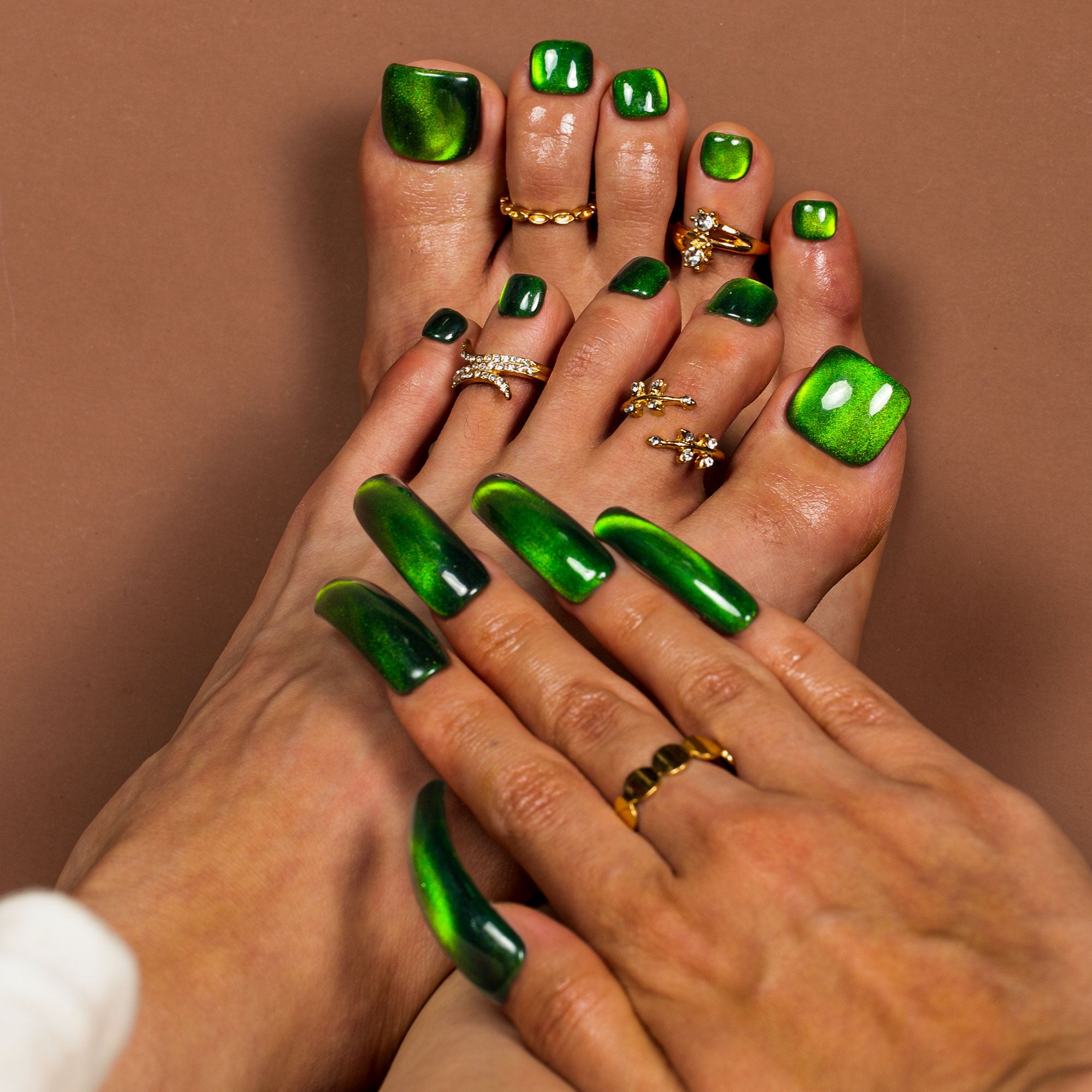 Poison Ivy Combo Set Handmade Nails H518+T518