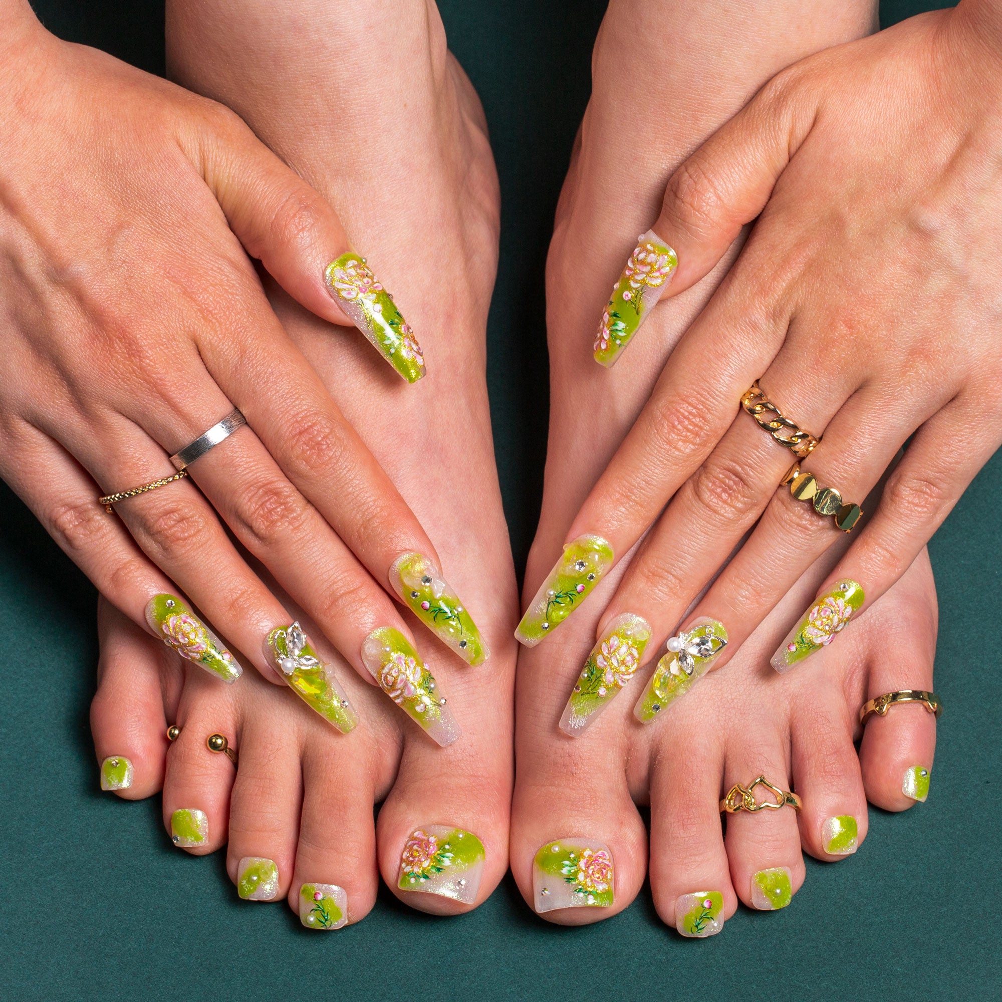 Seraphina’s Garden Combo Set Handmade Nails H460+T460