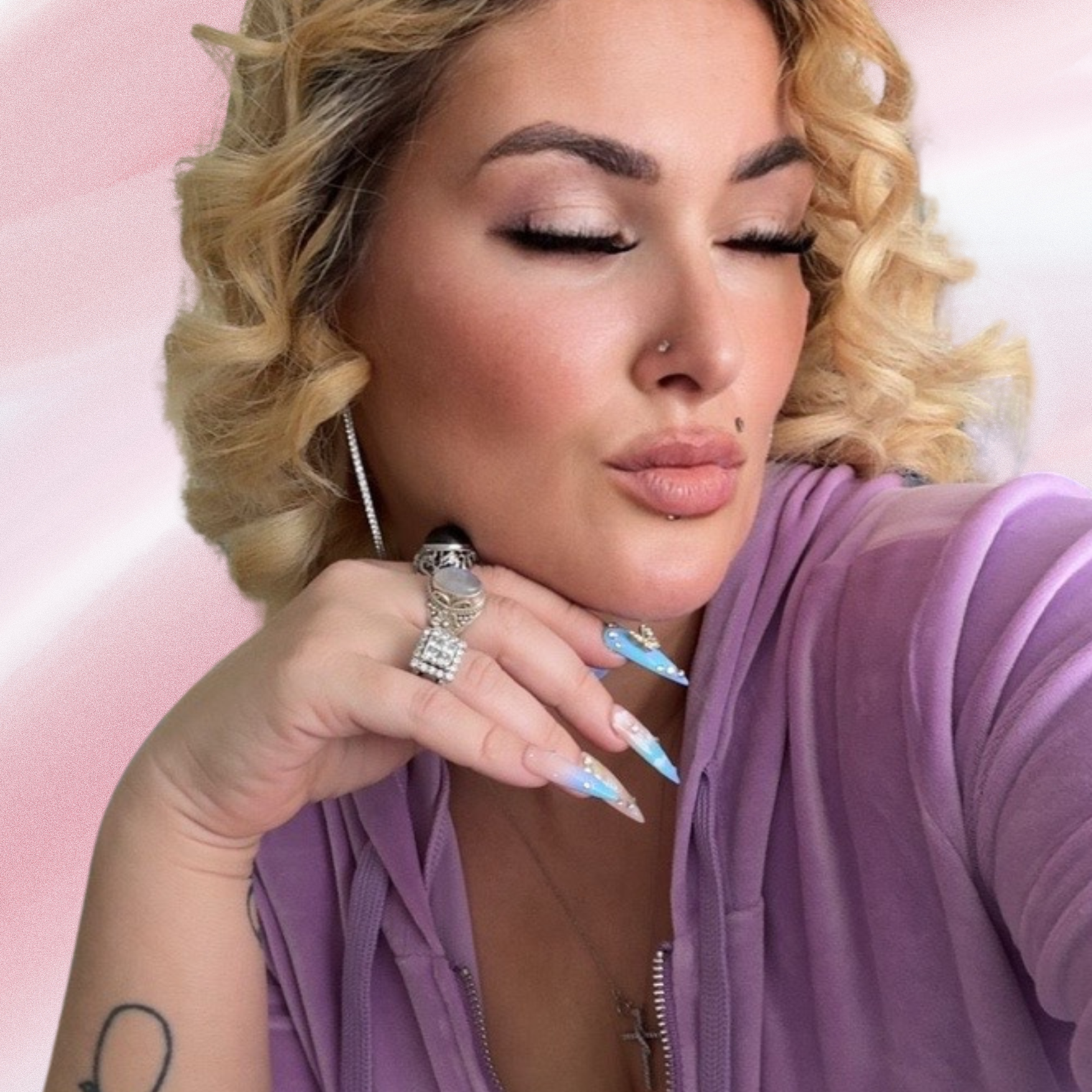@Kymieann x Lovful Creator Collab Series Dreamland Handmade Nails H350