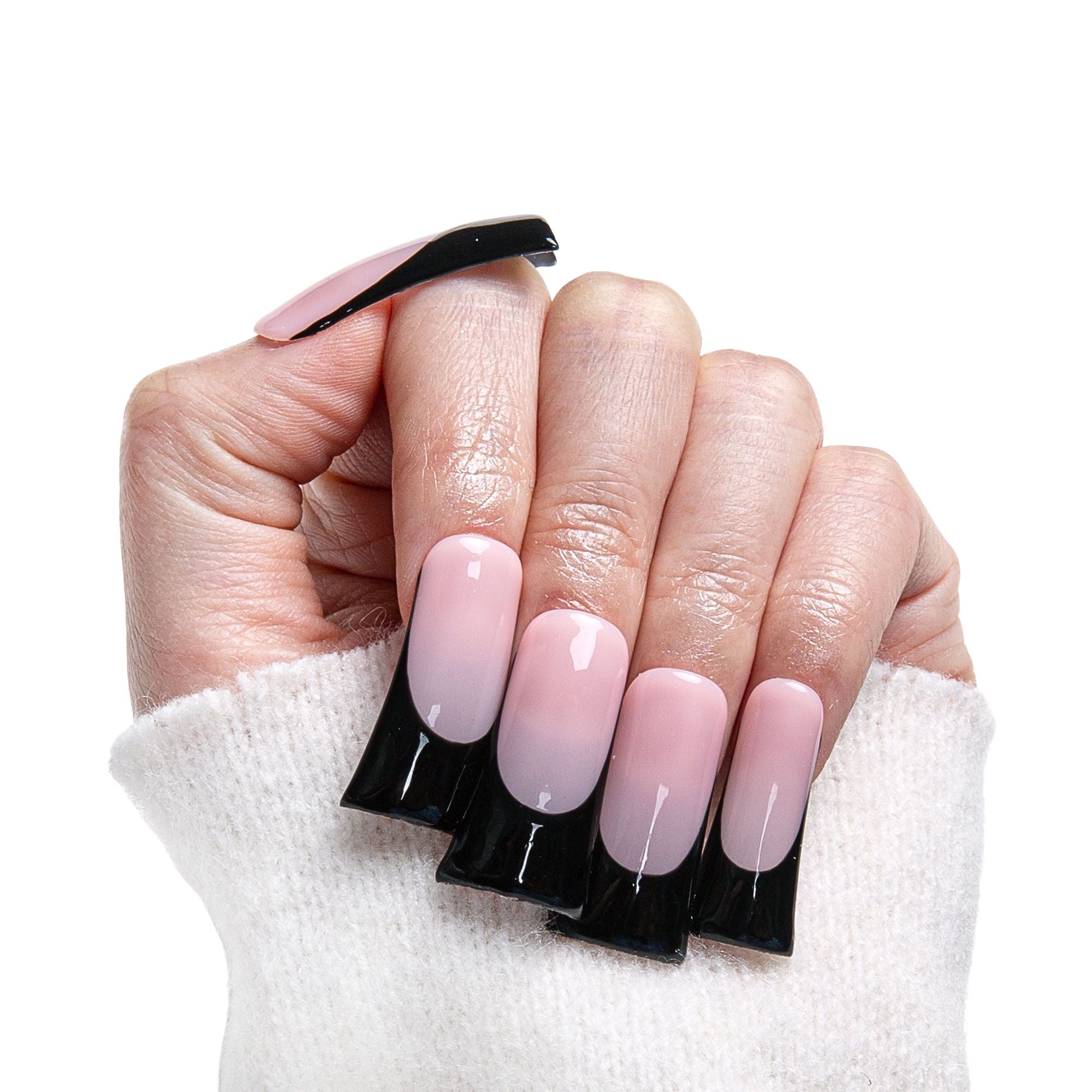 Noor Chic Handmade Nails F013