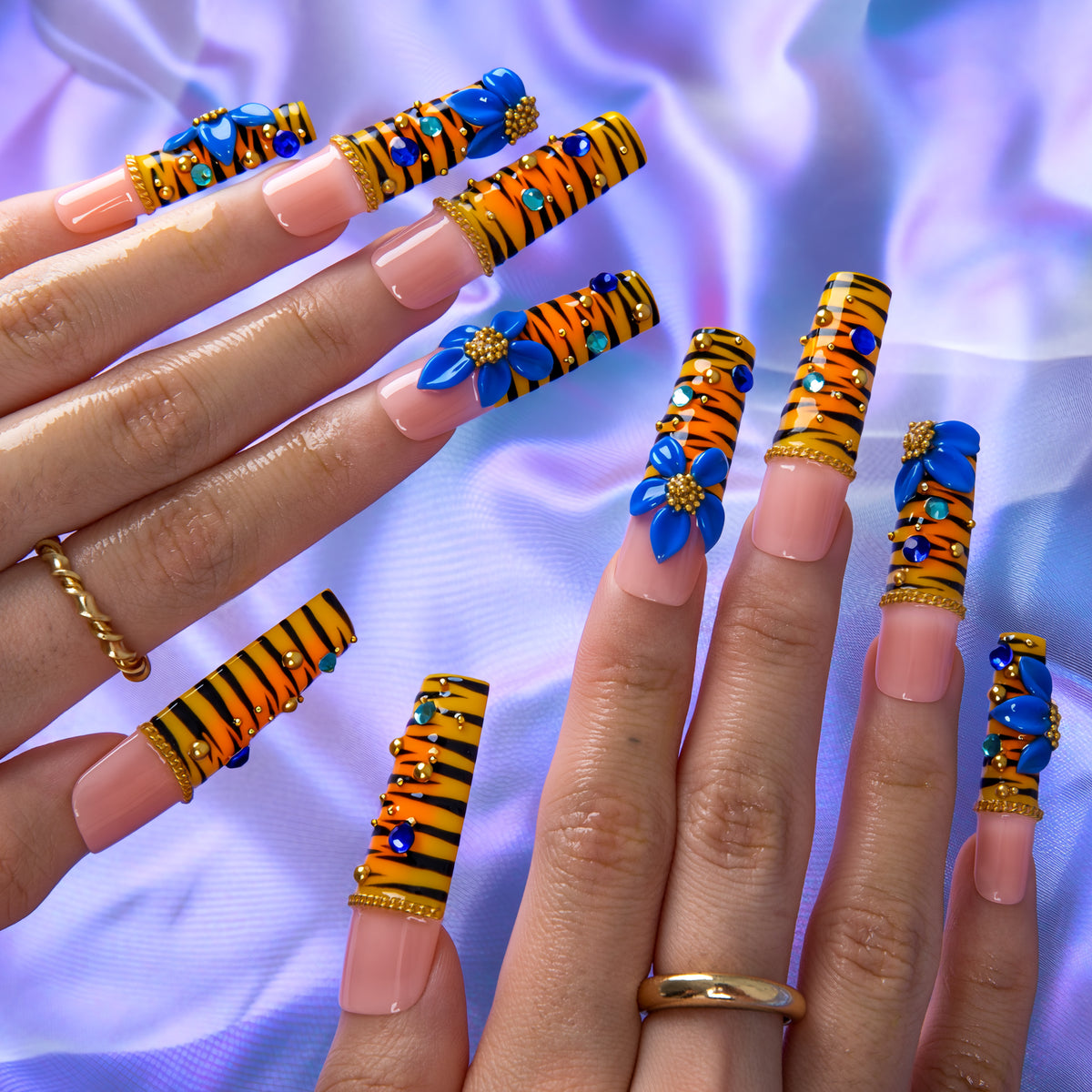 Sapphire Safari Handmade Nails H1004