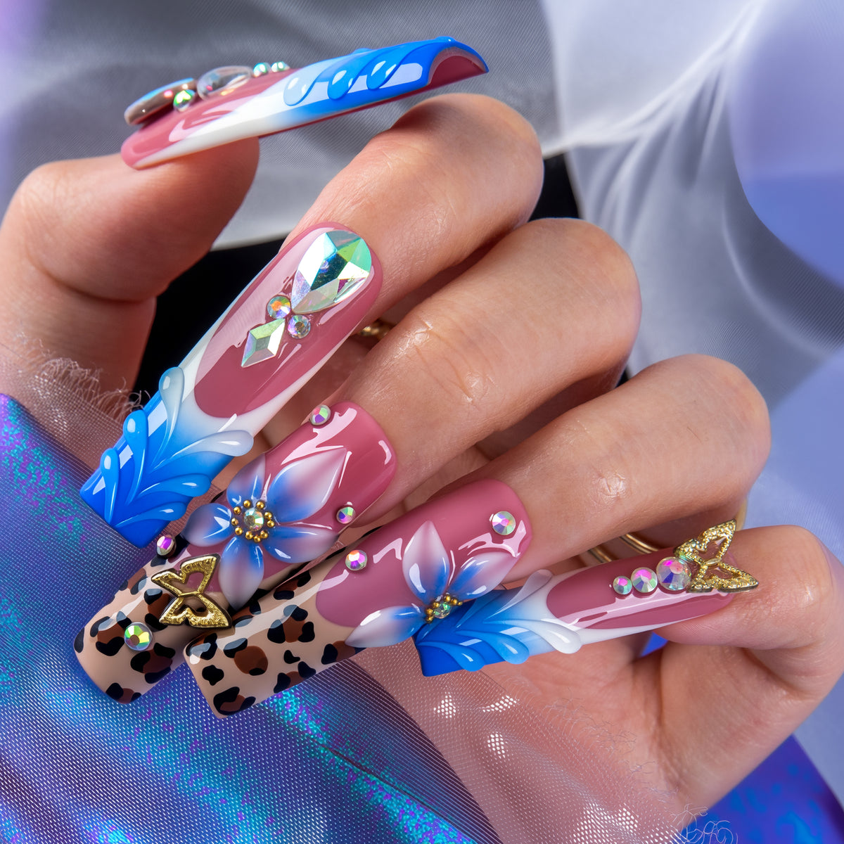 Aqua Flora Handmade Nails H1008