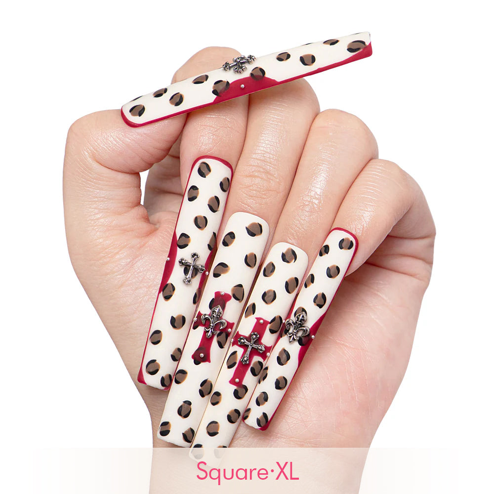 Athalia Handmade Nails H269