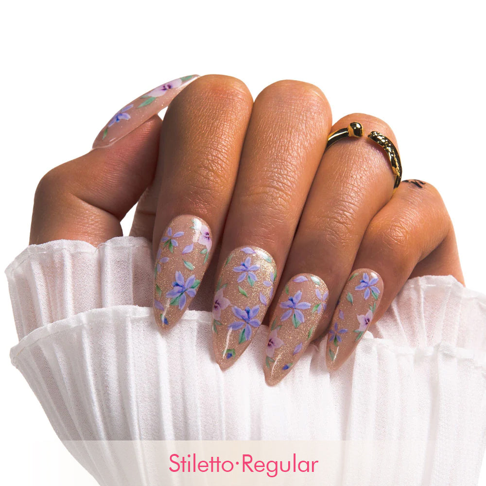 Timeless Bloom Handmade Nails H438