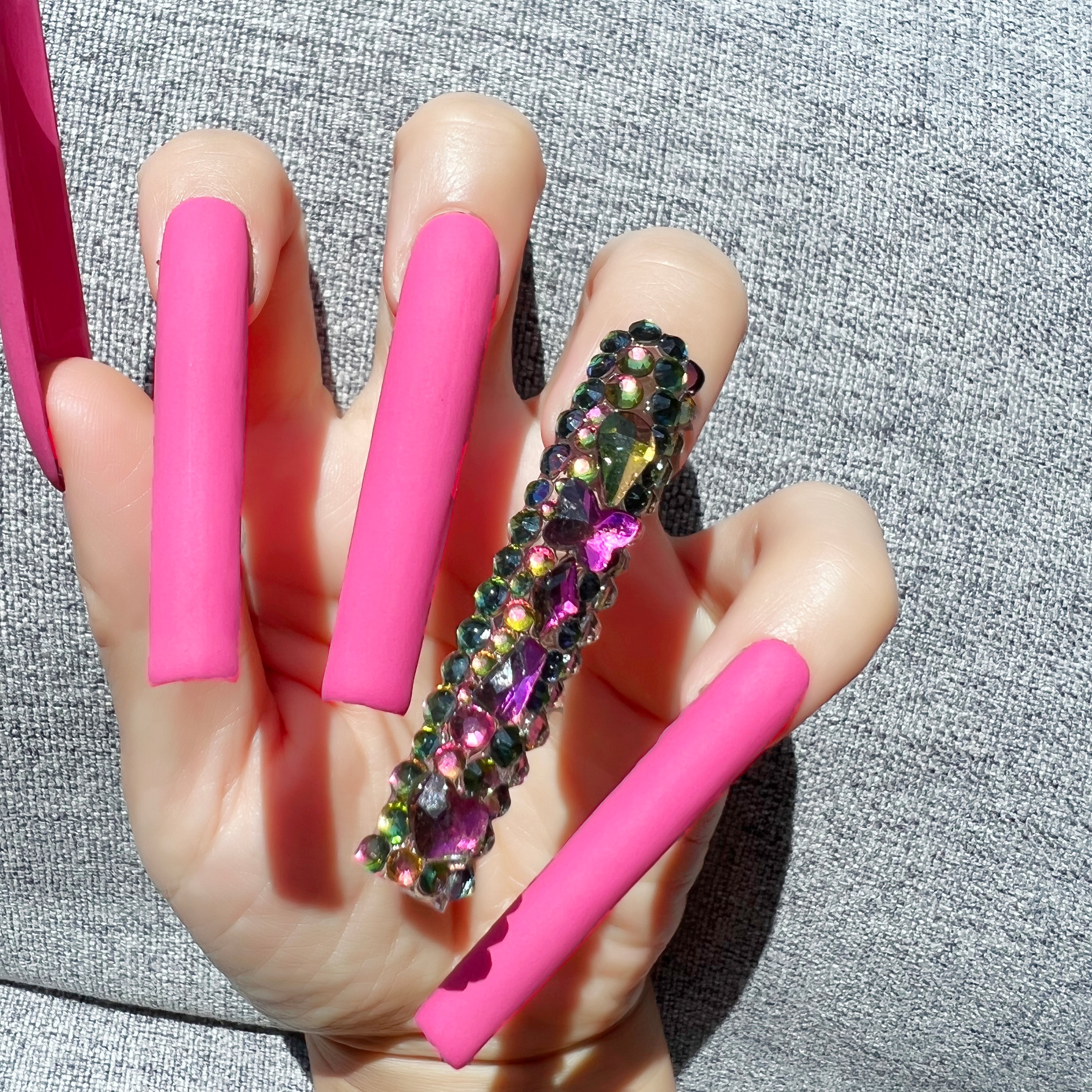 hot pink press on nail