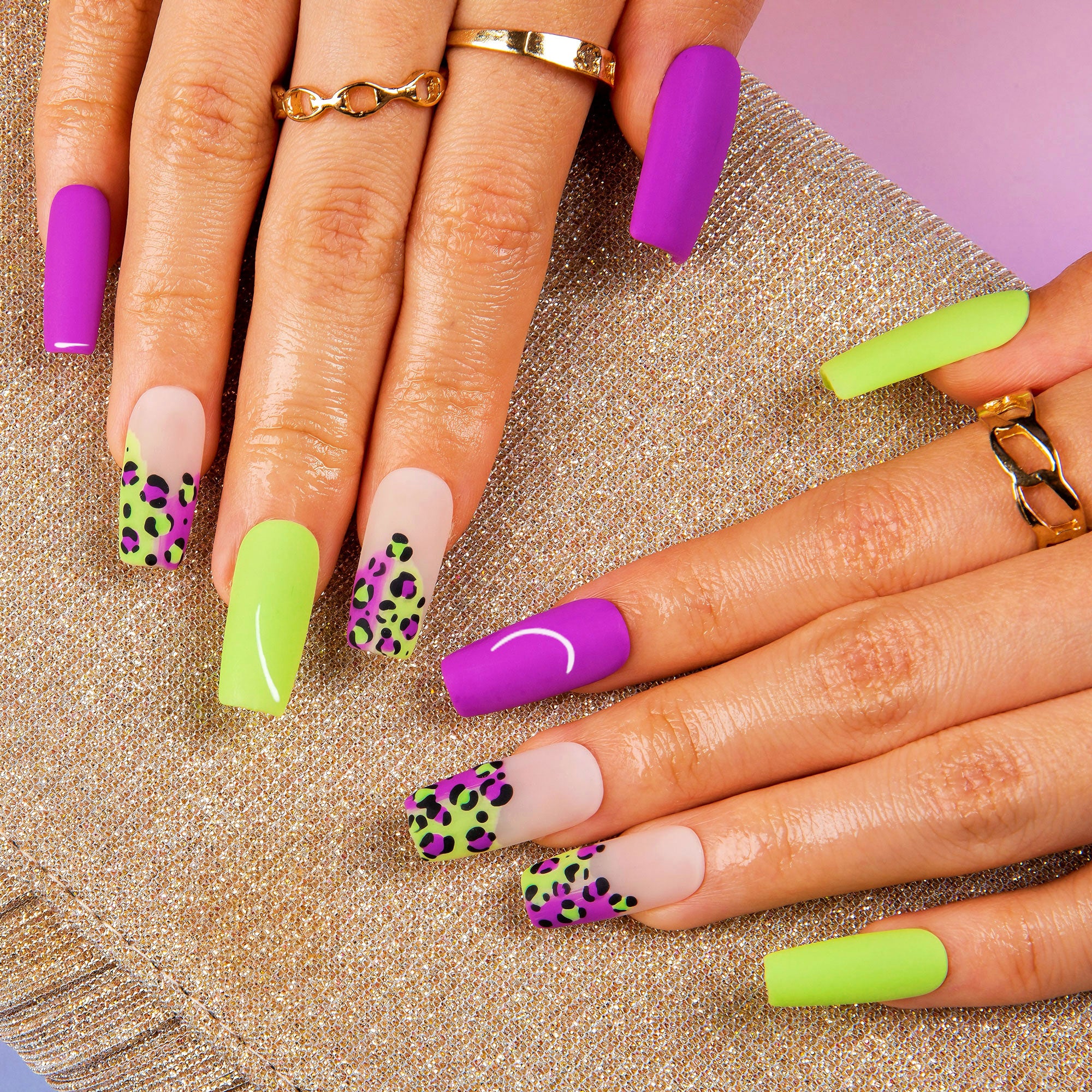 What a Girl Wants Handmade Nails H513