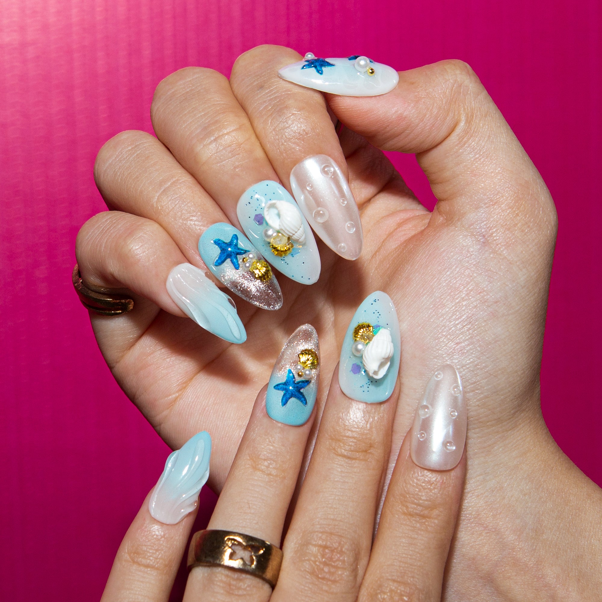 Starfish Kisses Handmade Nails H560