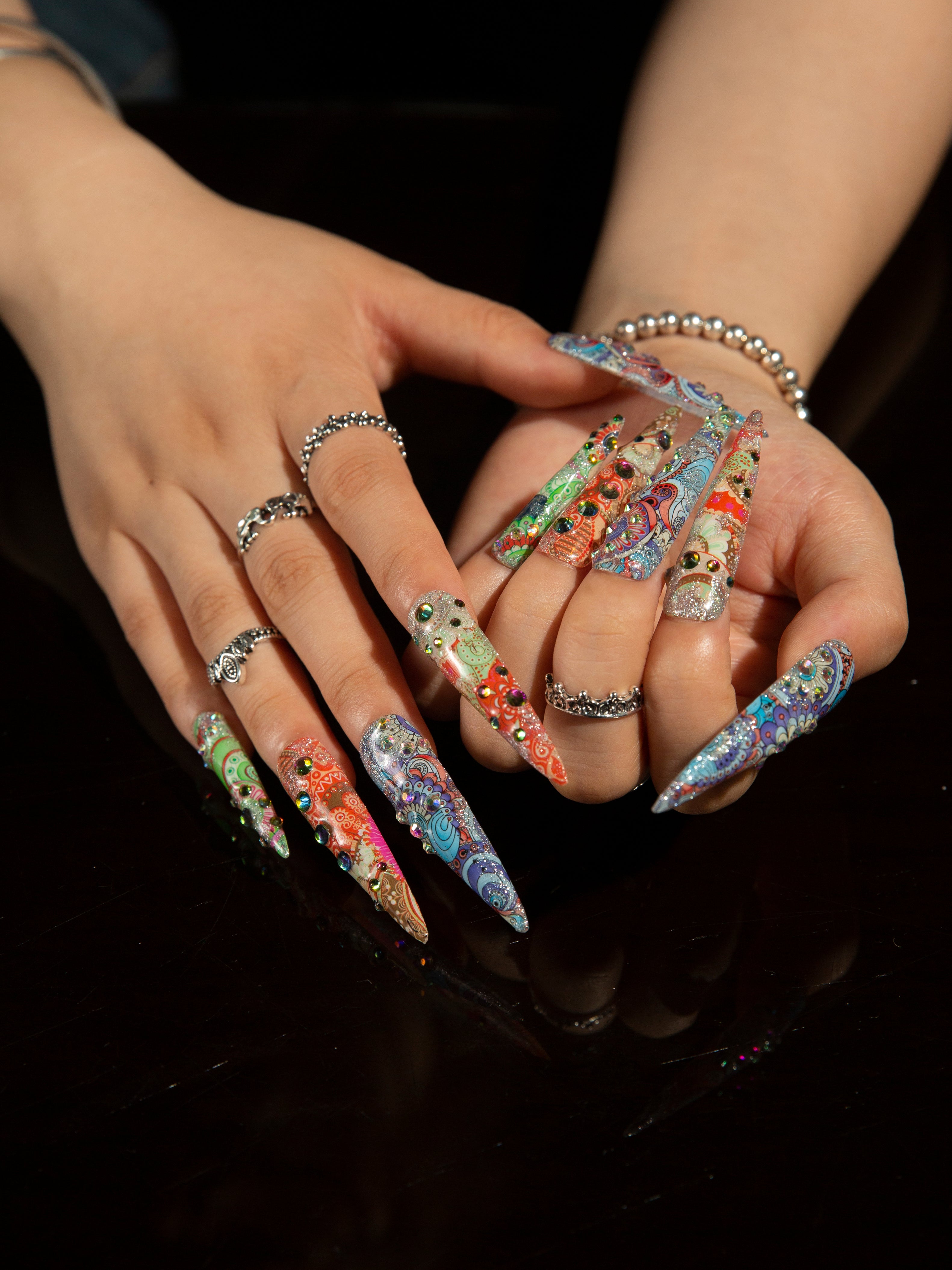 Boho Rhapsody Handmade Nails 24pcs H57