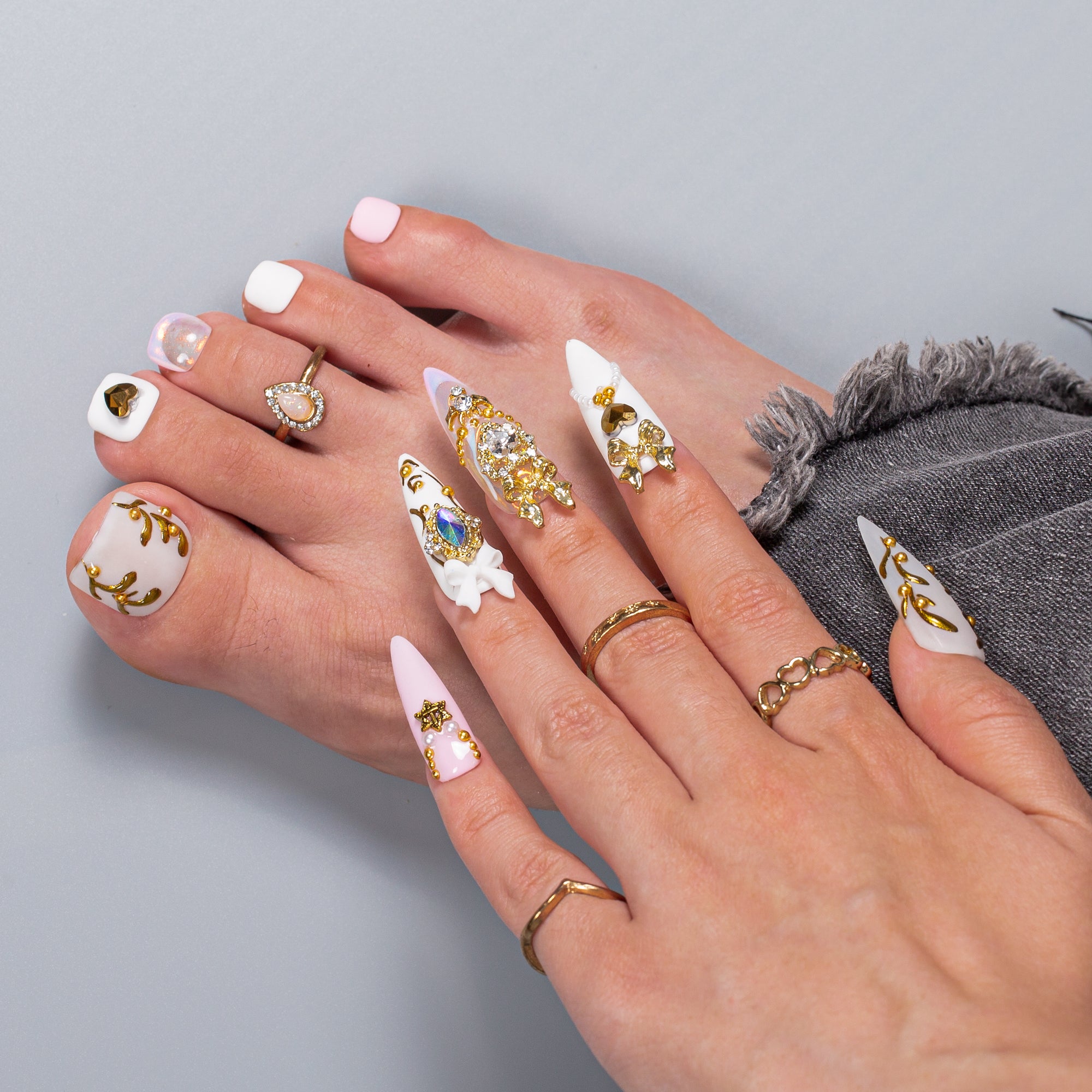 Cosmic Cutie Combo Set Handmade Nails H617+T617