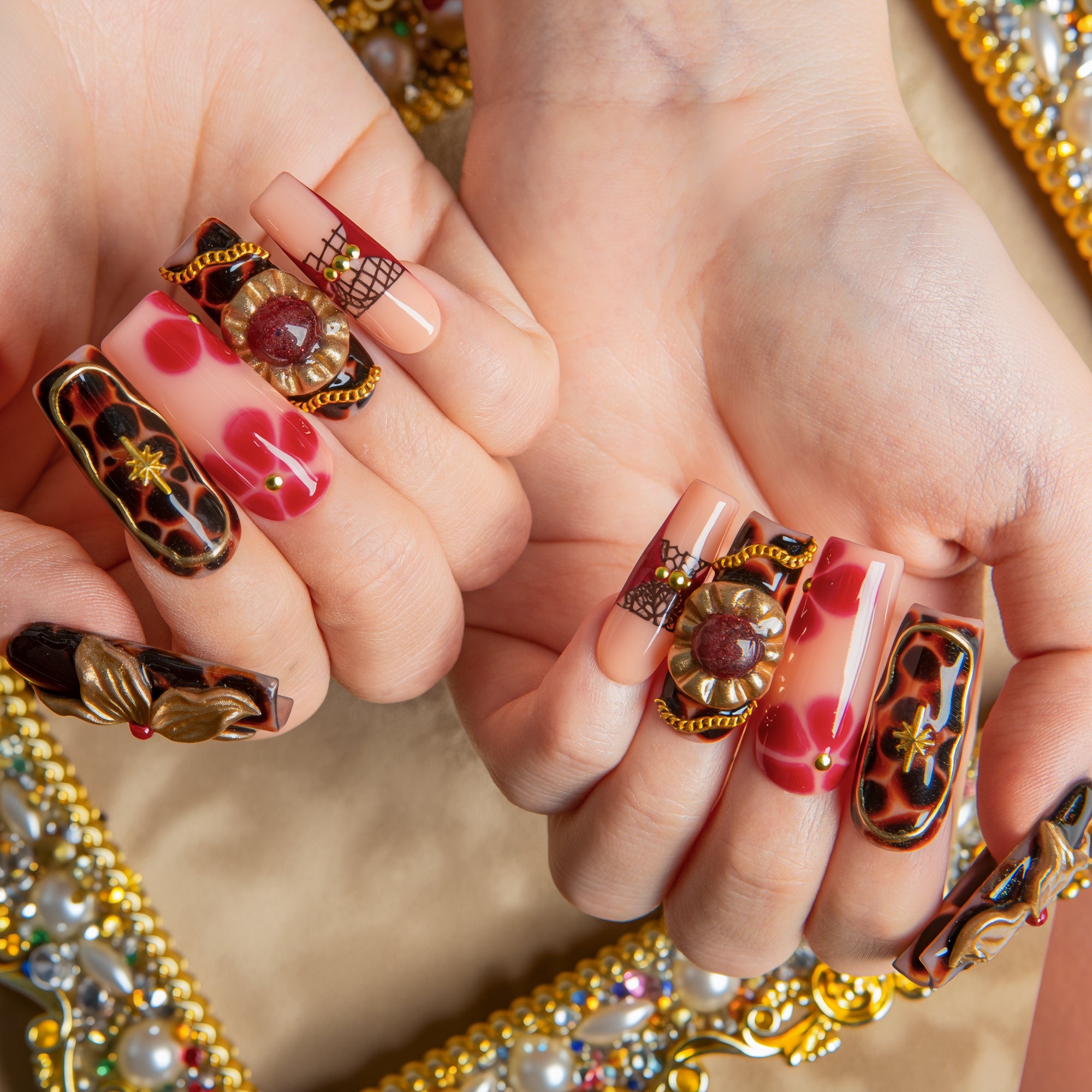 Sinner’s Boom Handmade Nails H623