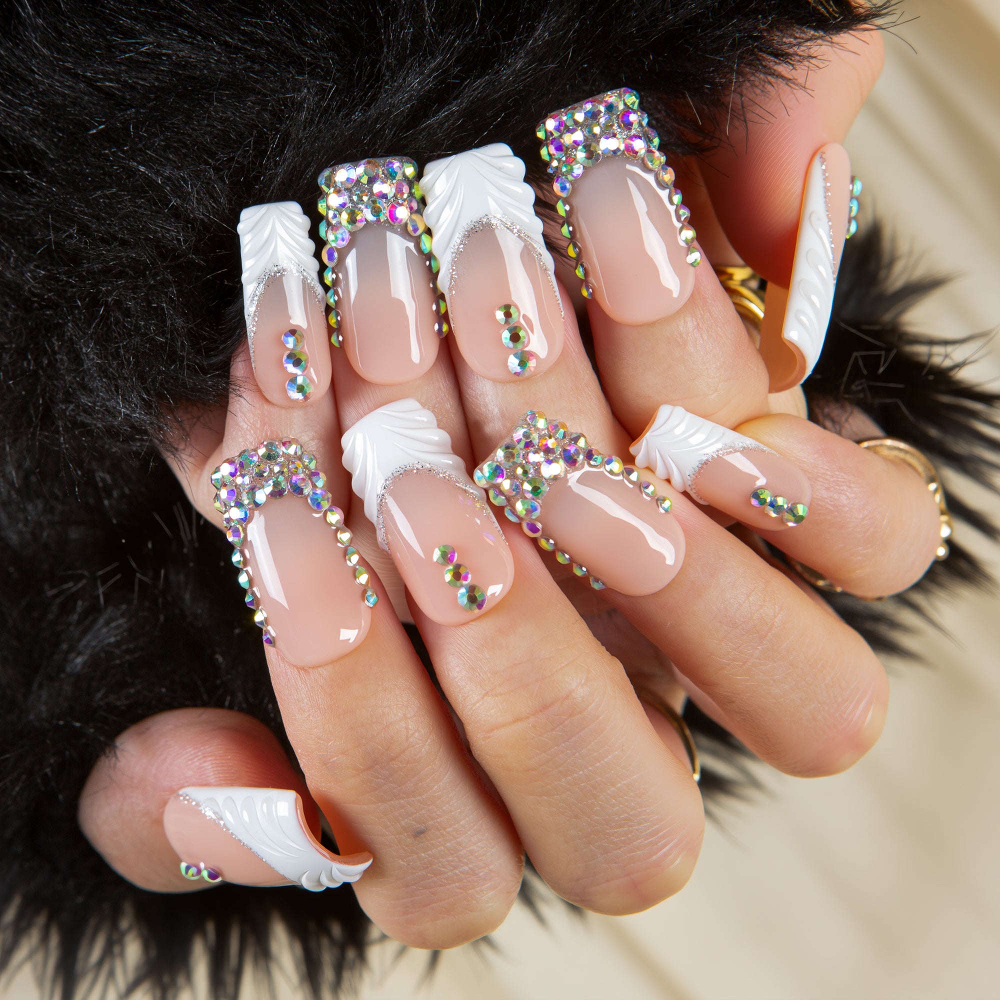 Chic Simplicity Handmade Nails H668