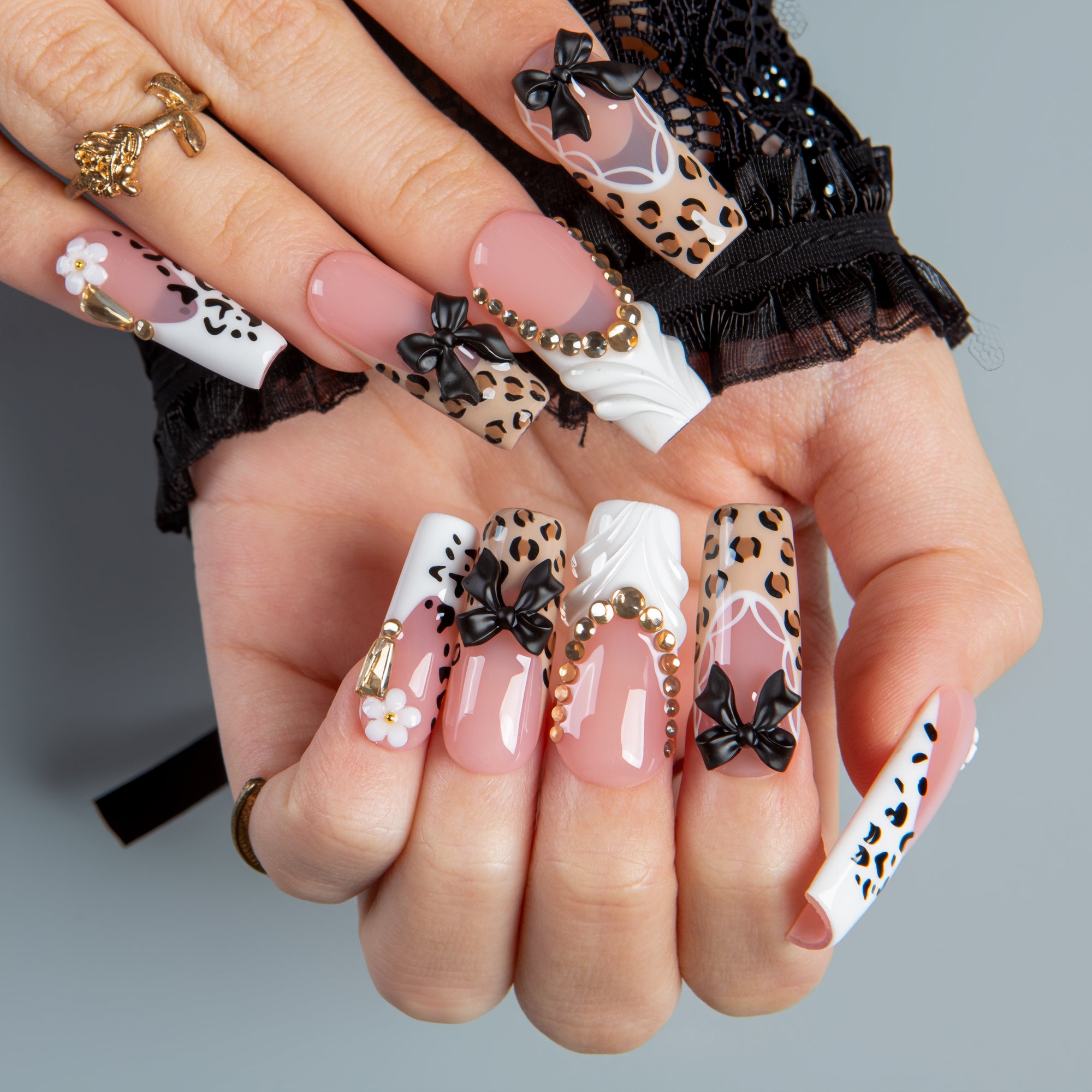 Chic Wild Handmade Nails H681