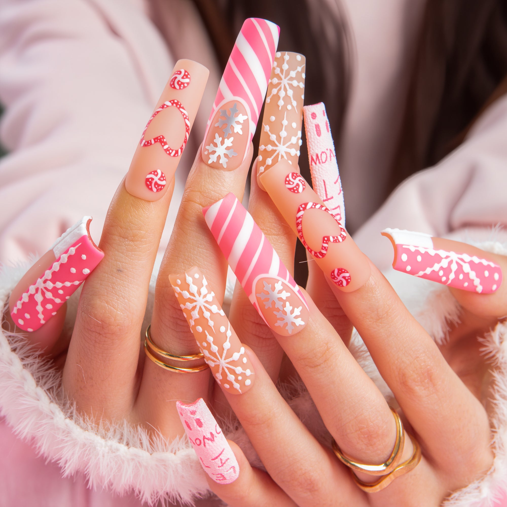 Candy Snow Handmade Nails H695