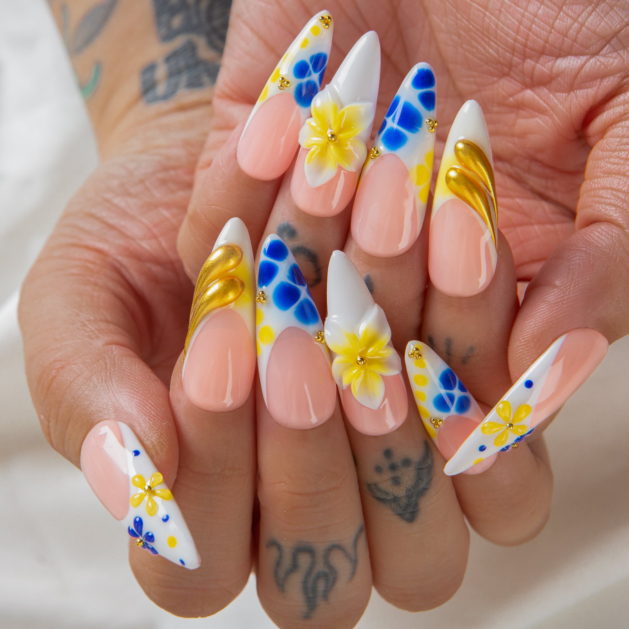 Morning Dew Handmade Nails H696