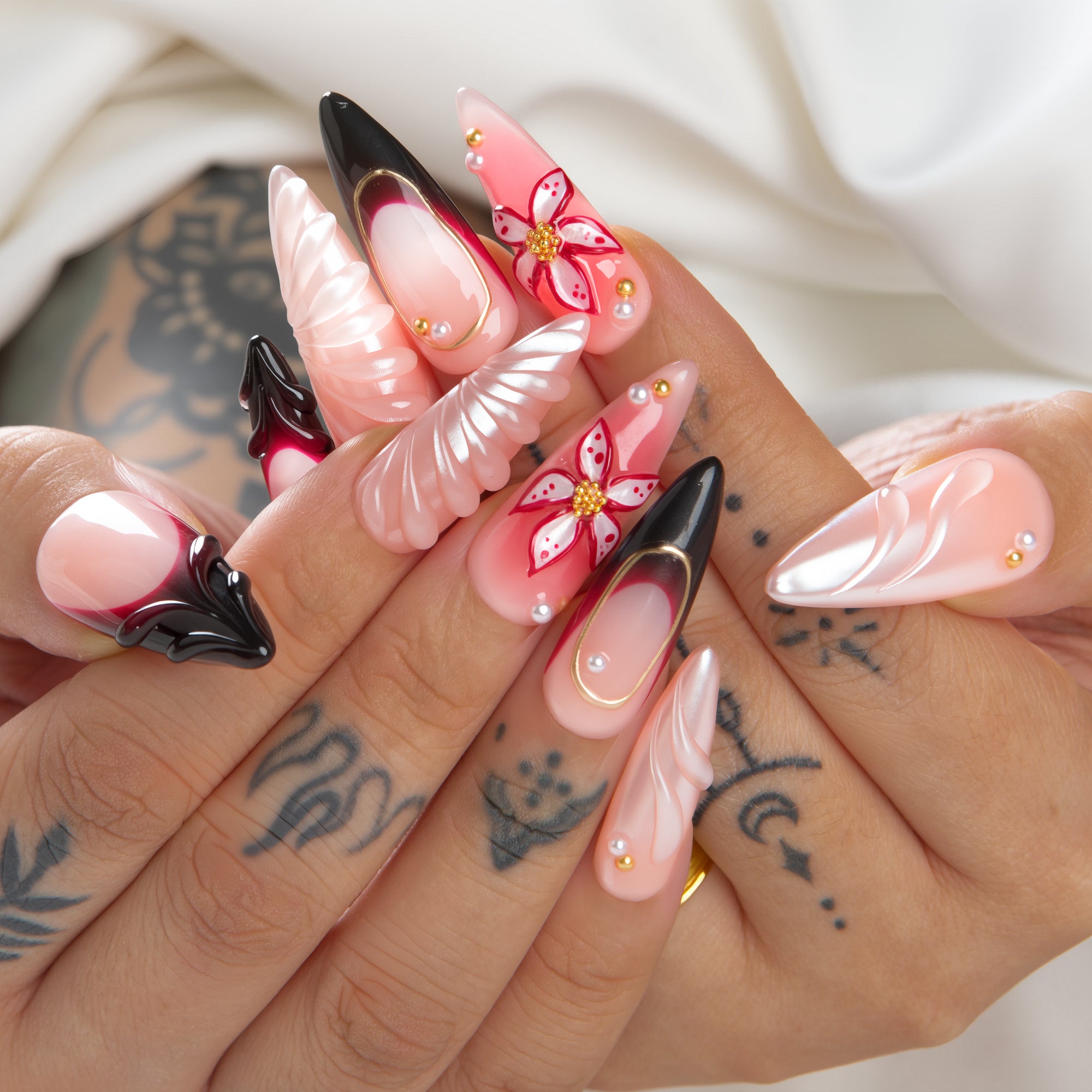 Crimson Veil Handmade Nails H707