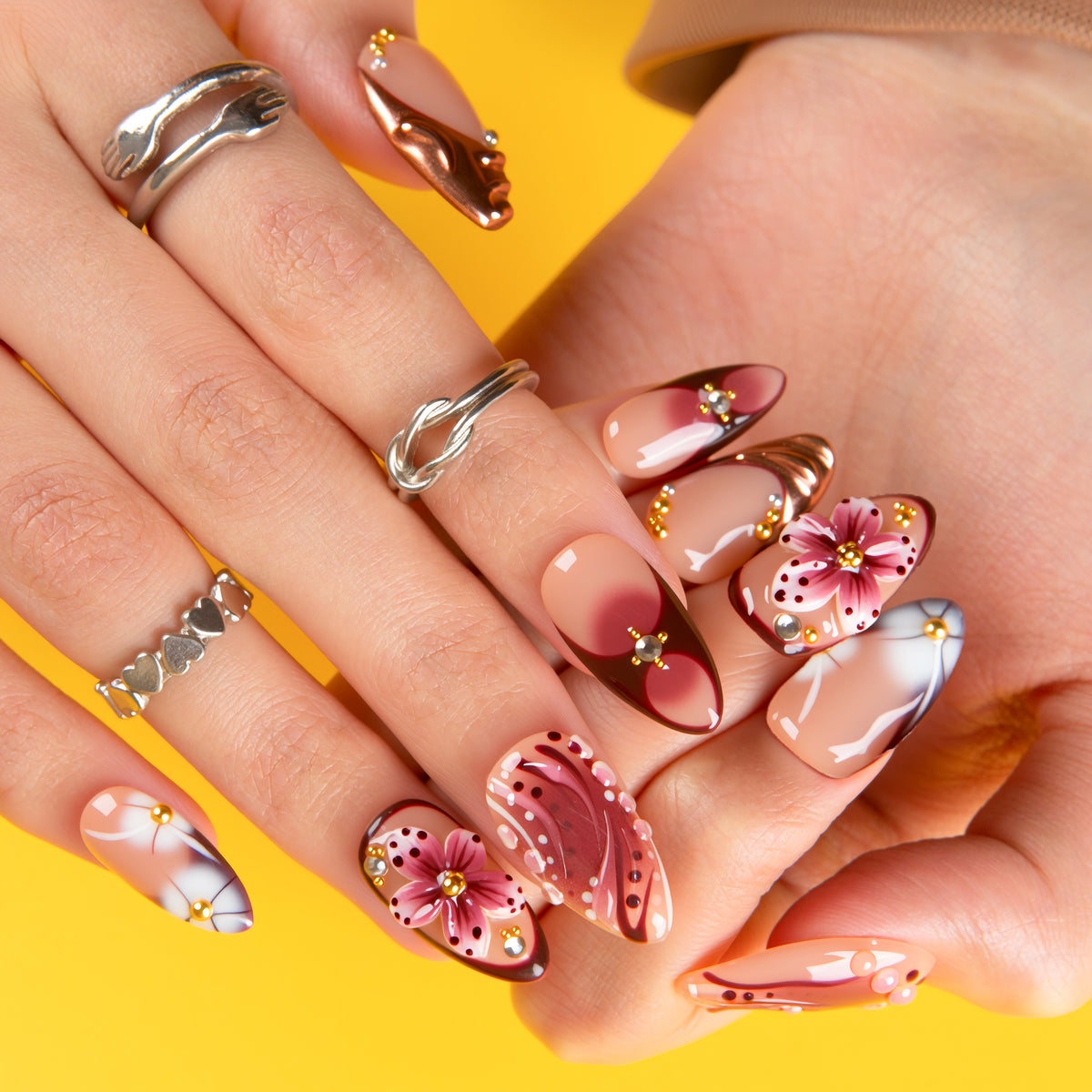 Vintage Dance Handmade Nails H713