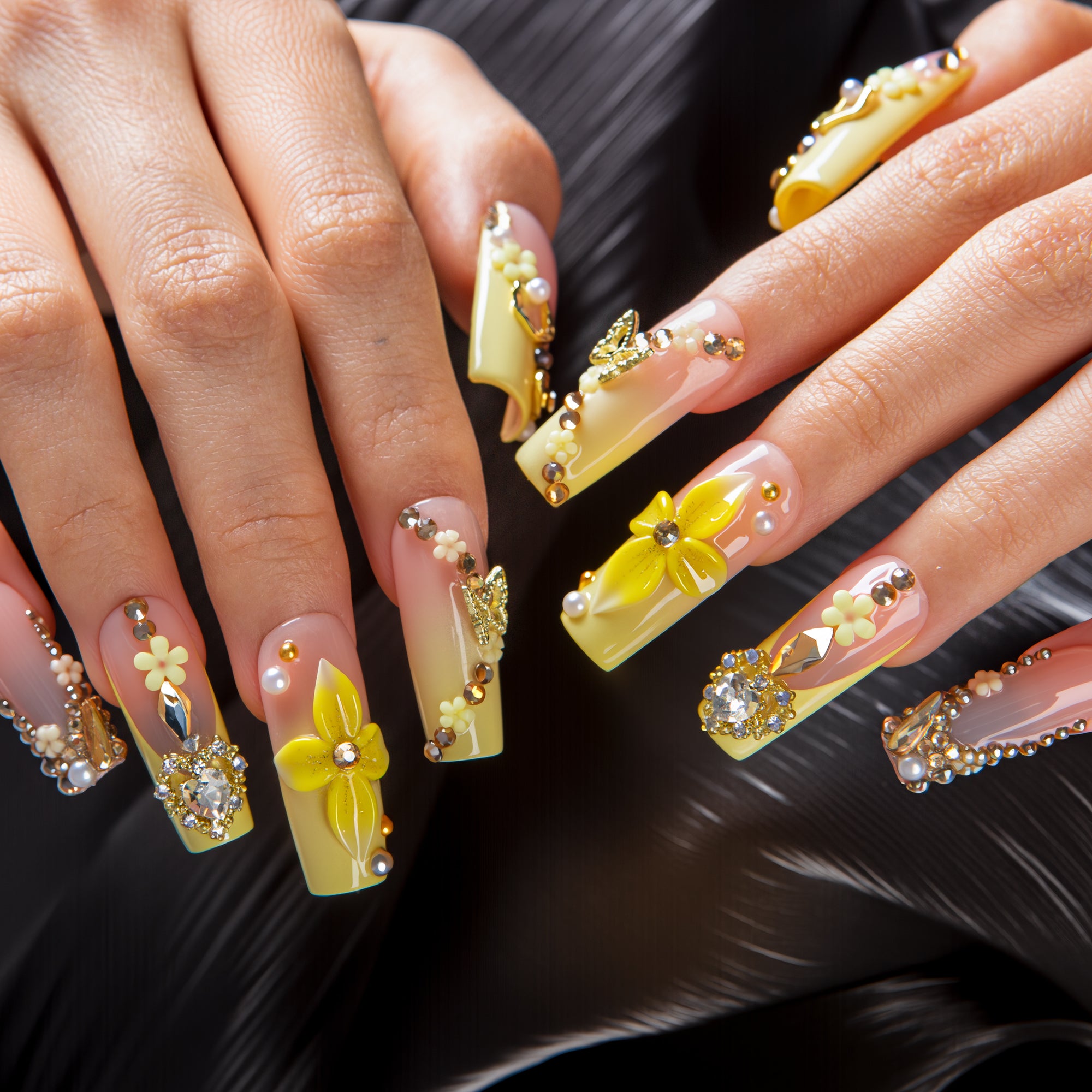 Lemon Bloom Handmade Nails H771