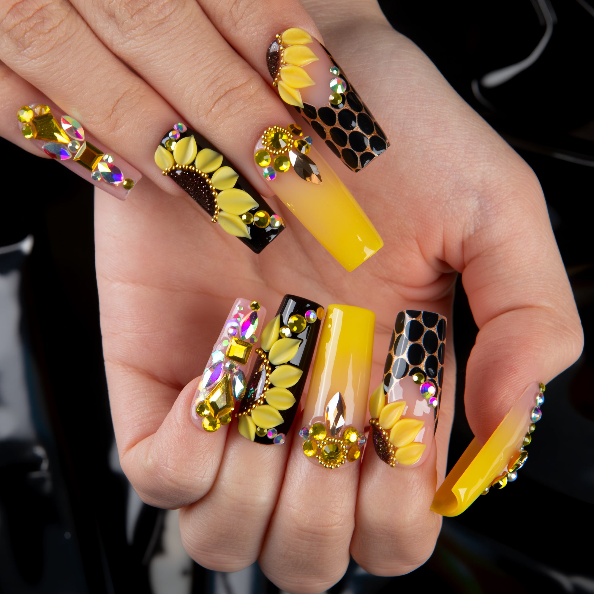 Gilded Honey Handmade Nails H778