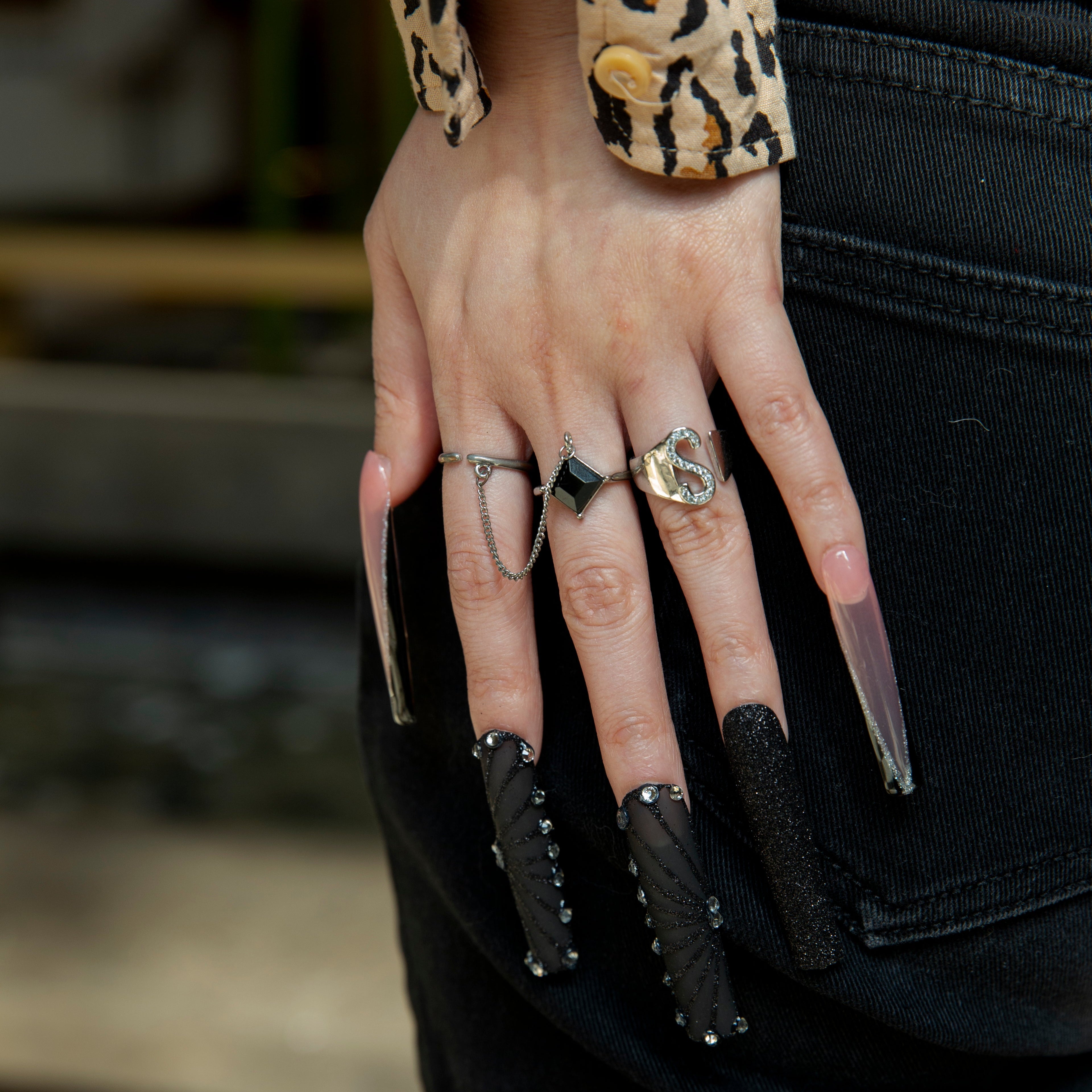 dancing spirit press on nails