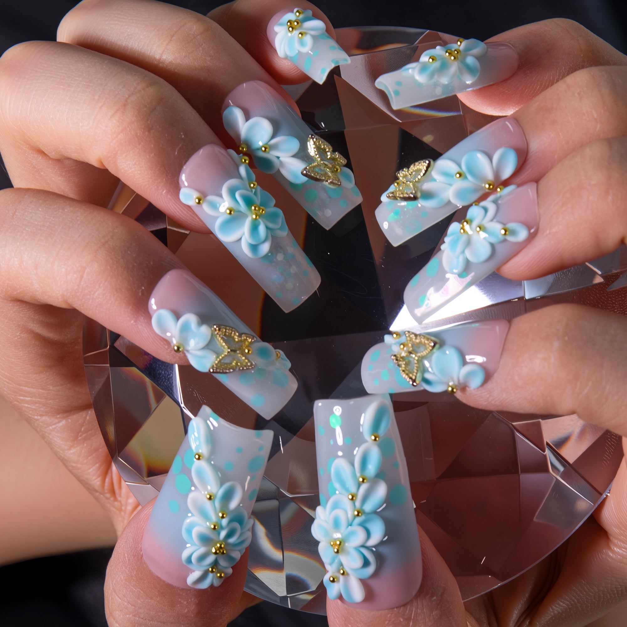 Sea Breeze Handmade Nails H809