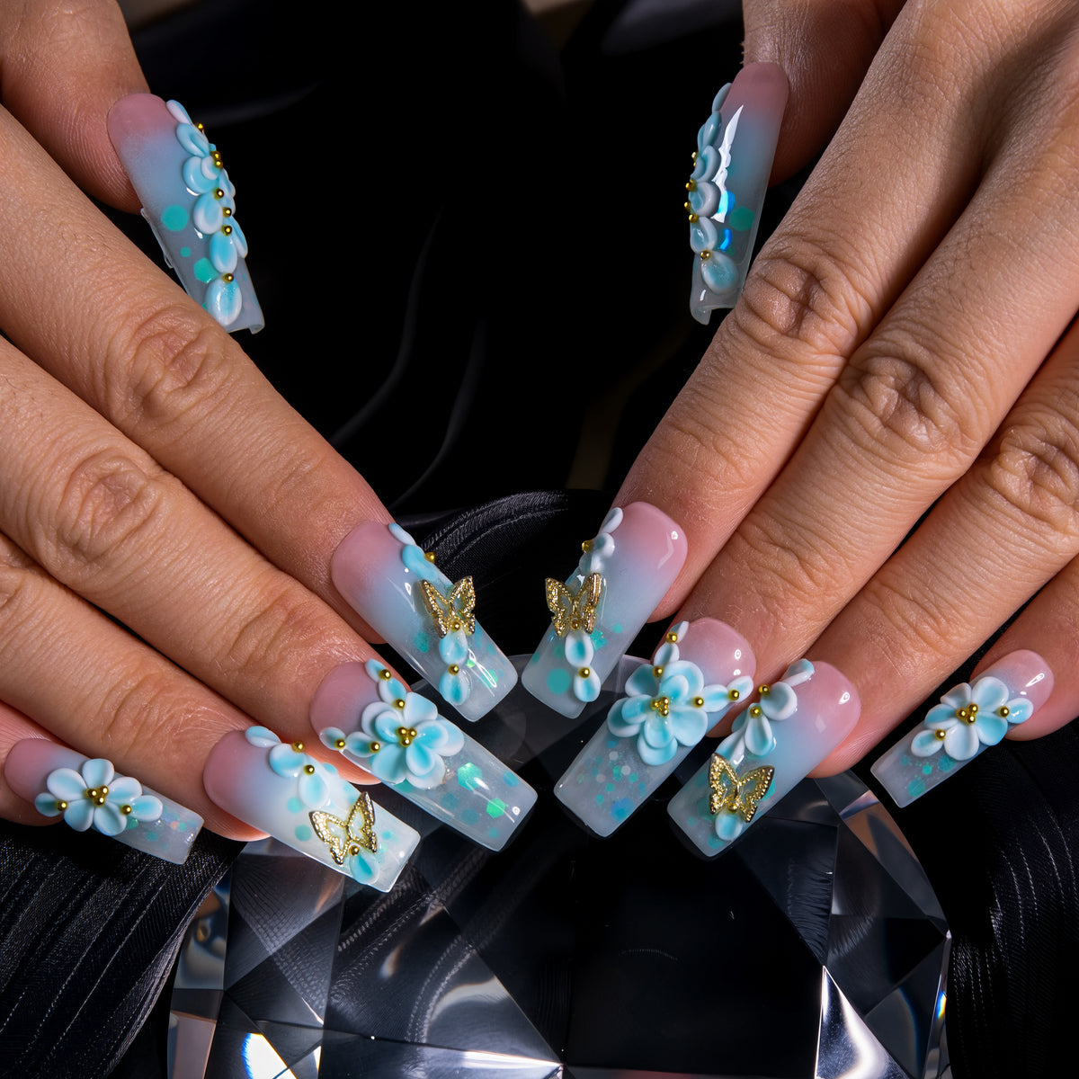 Sea Breeze Handmade Nails H809