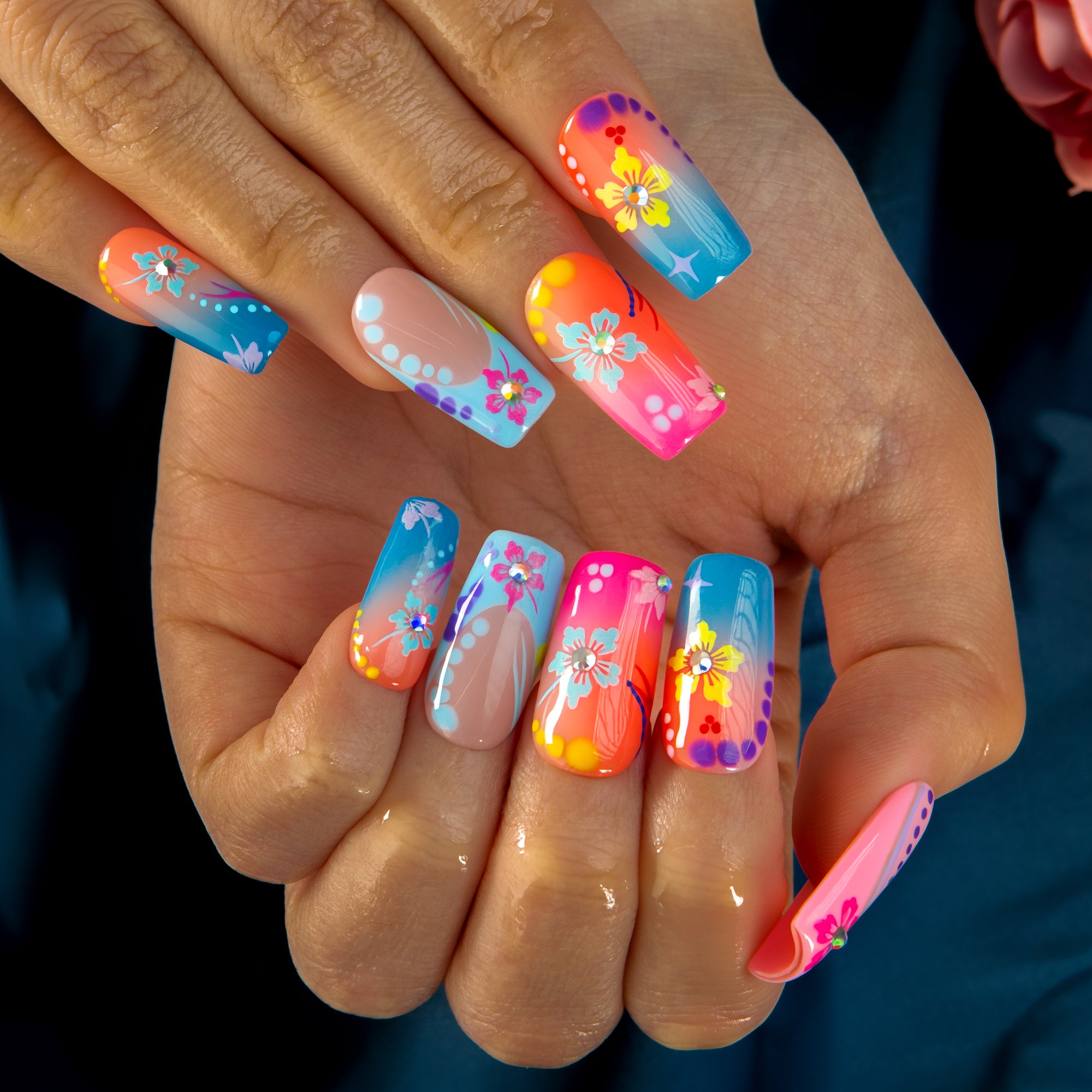 Dreamlight Handmade Nails H819