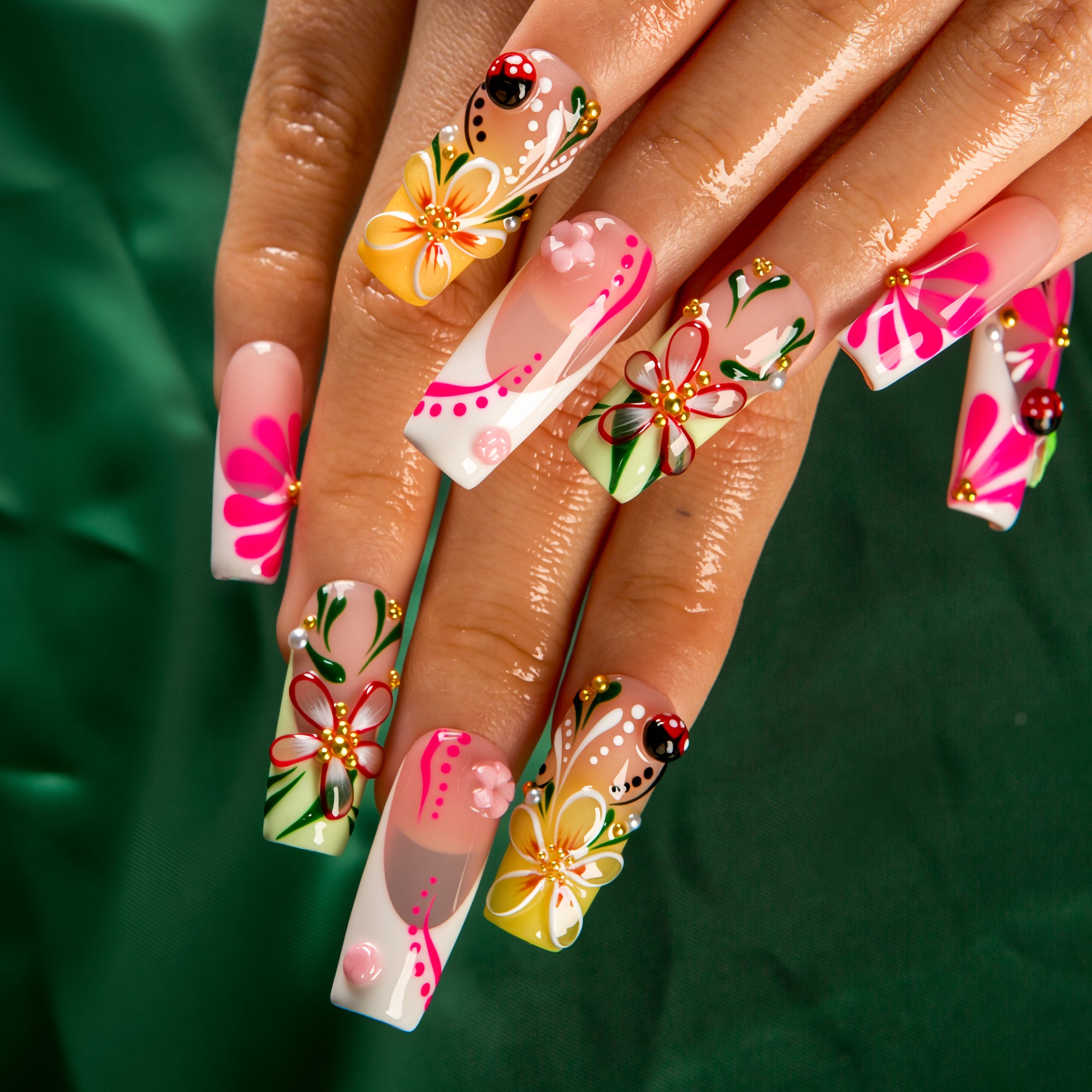 Wildflower Handmade Nails H828