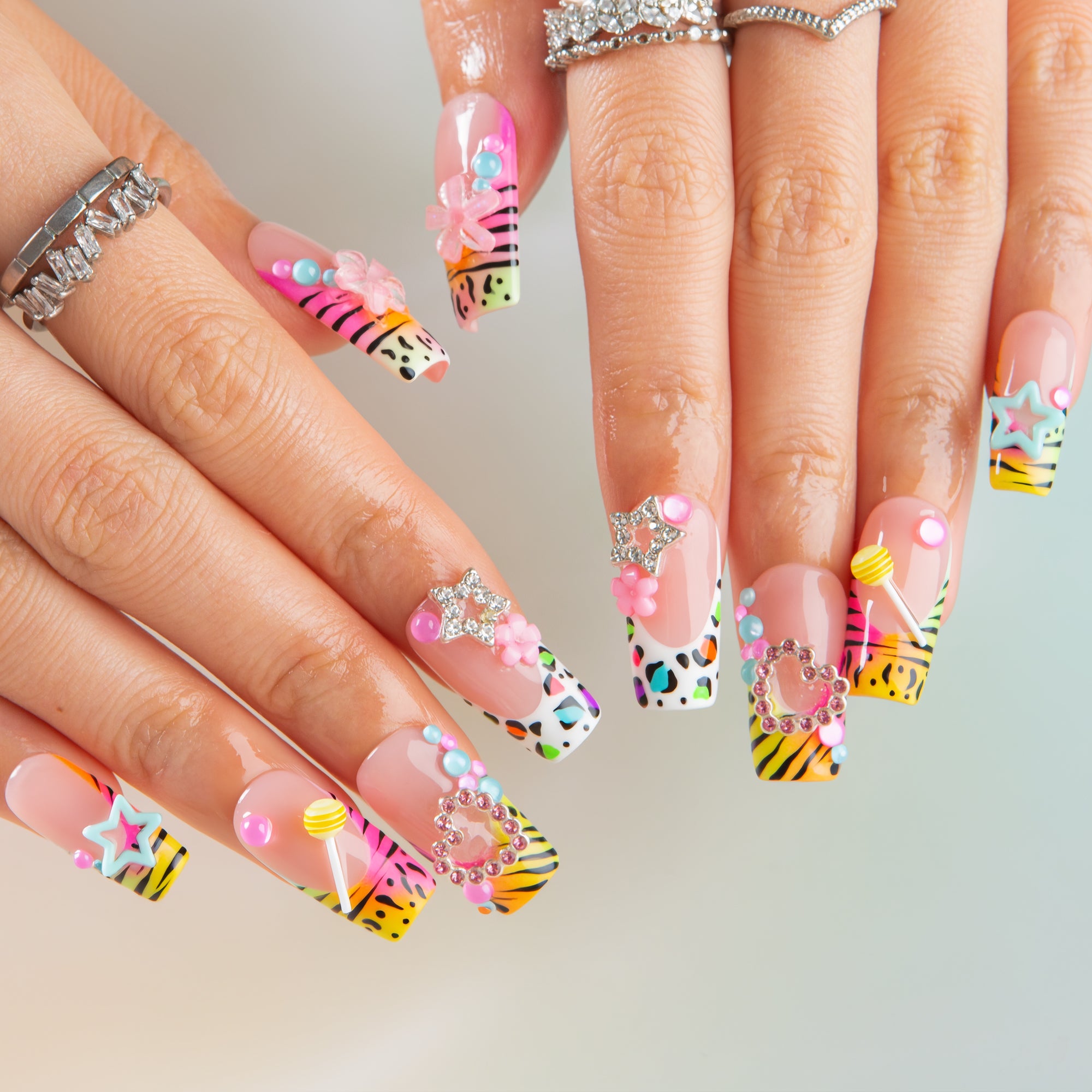 Wild Pop Handmade Nails H833