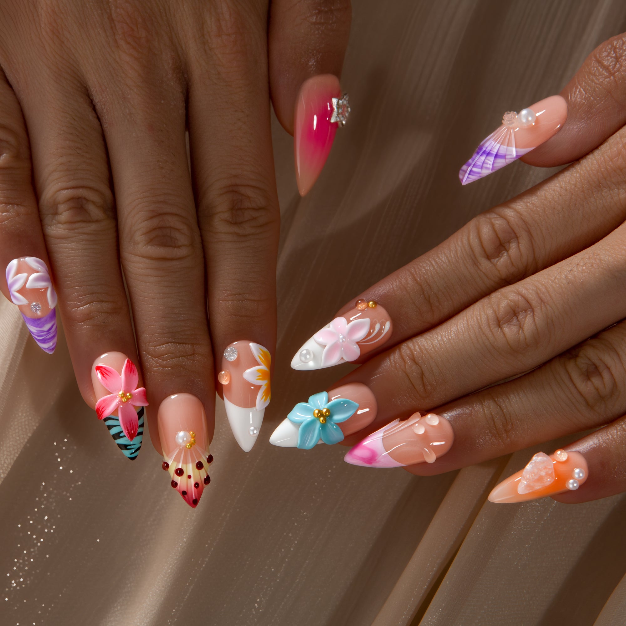 Tropical Seashell Handmade Nails H838