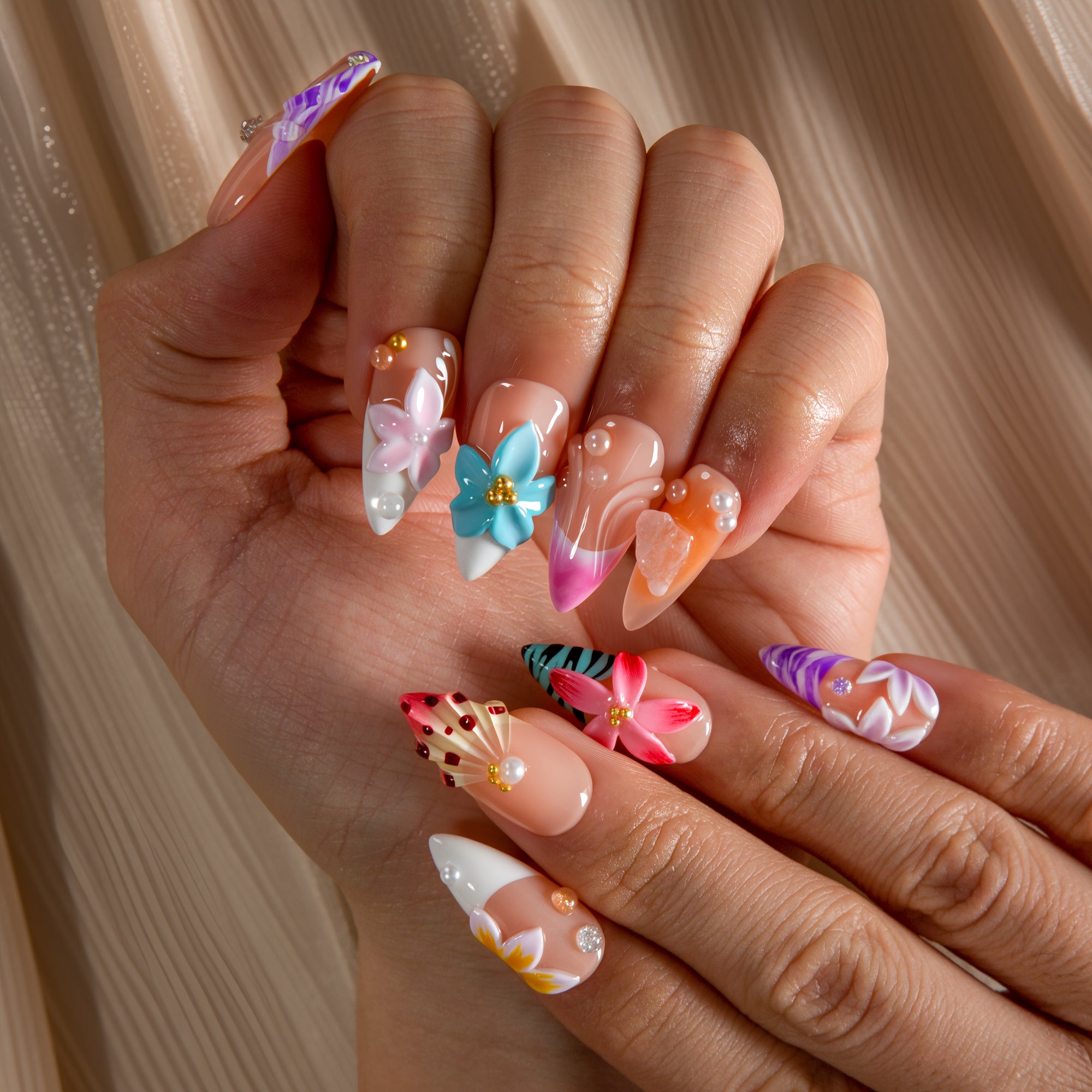 Tropical Seashell Handmade Nails H838