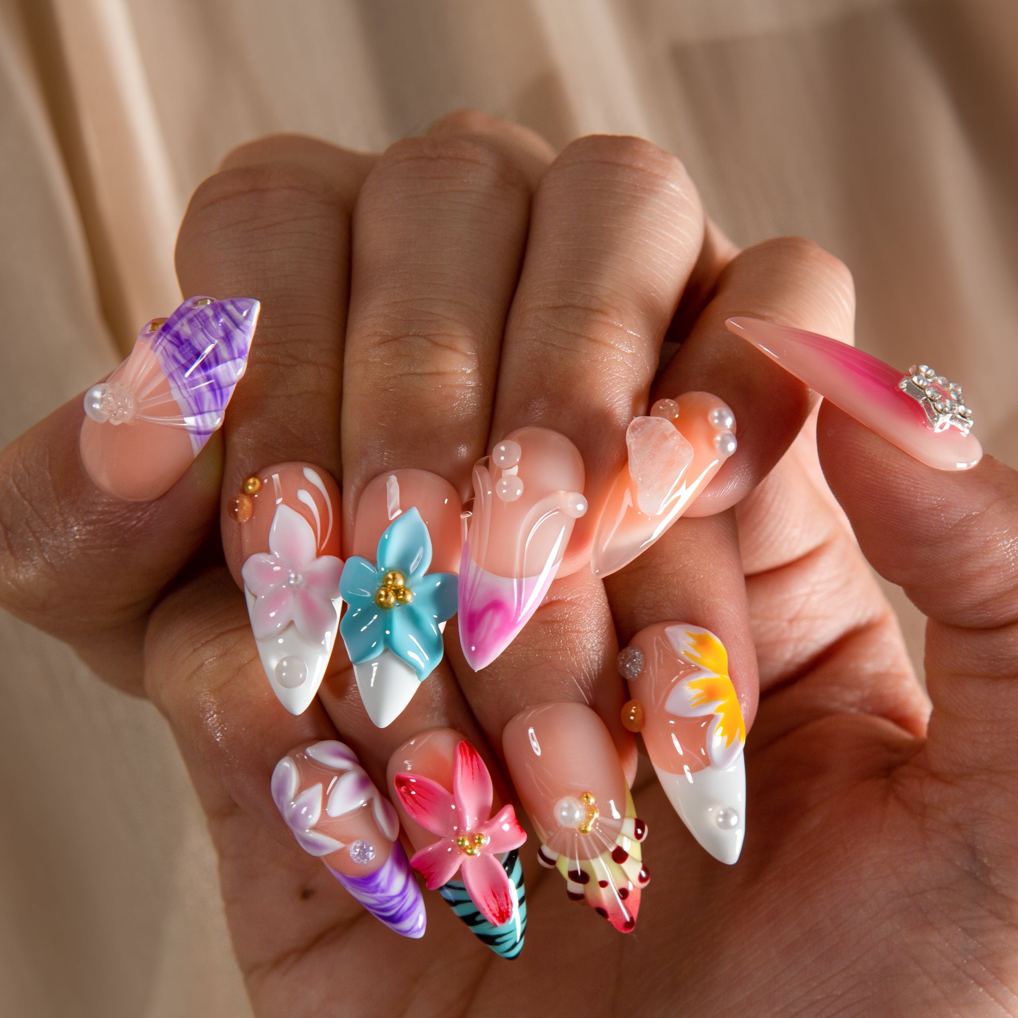 Tropical Seashell Handmade Nails H838