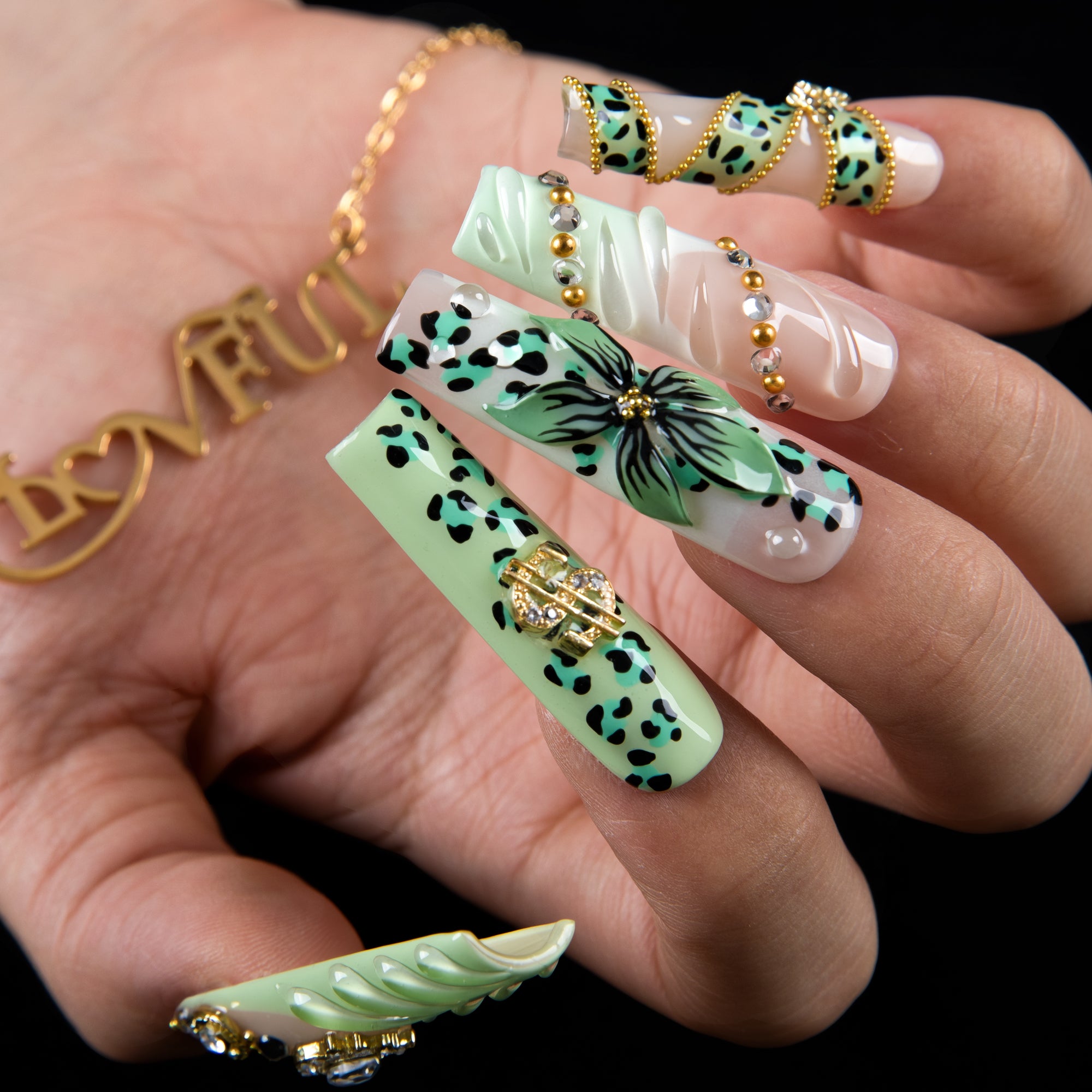 Jungle Glam Handmade Nails H846