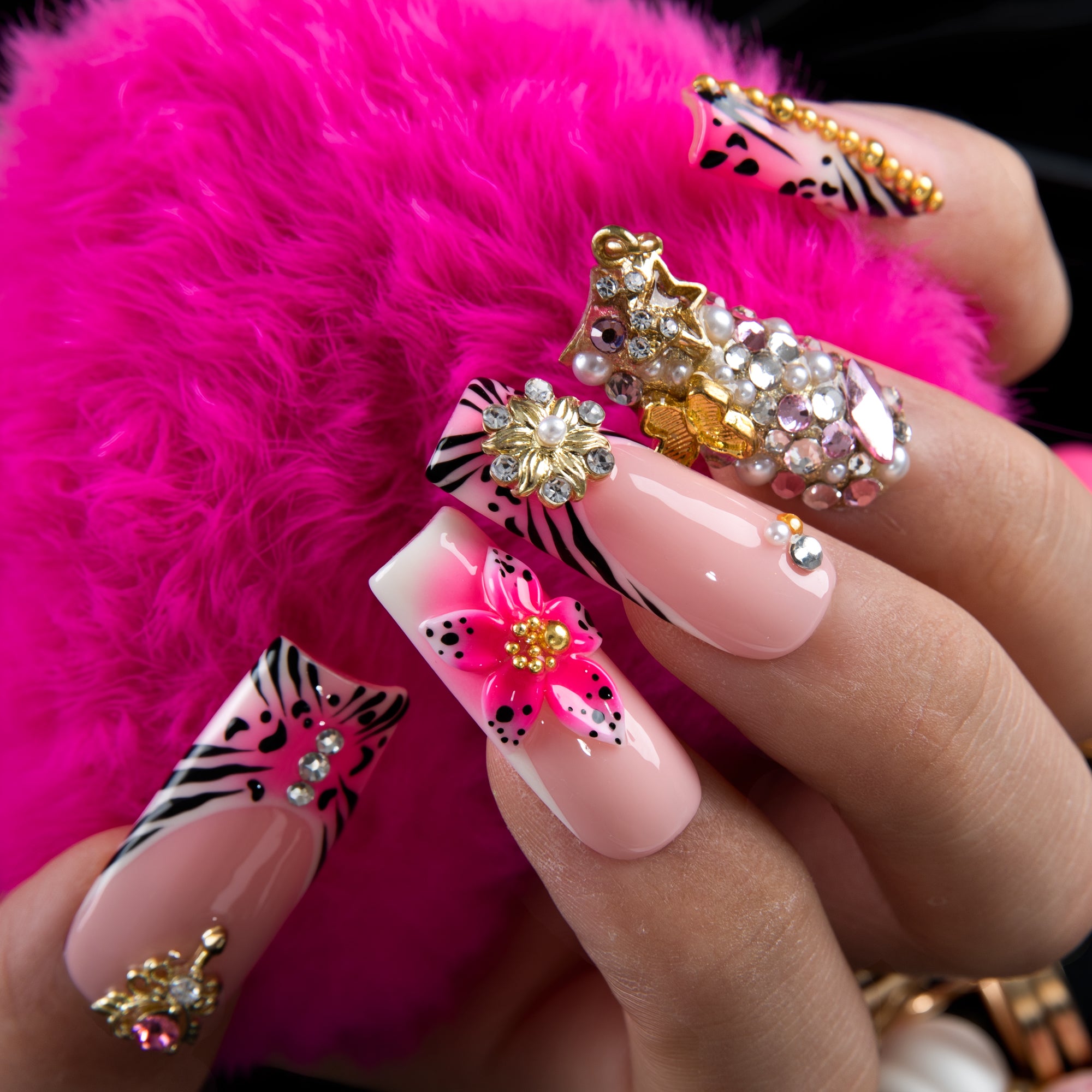 Glam Dynasty Handmade Nails H858