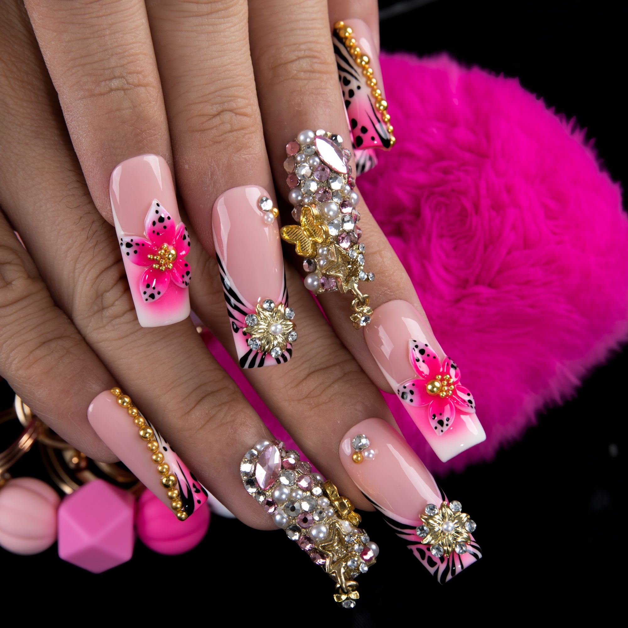 Glam Dynasty Handmade Nails H858